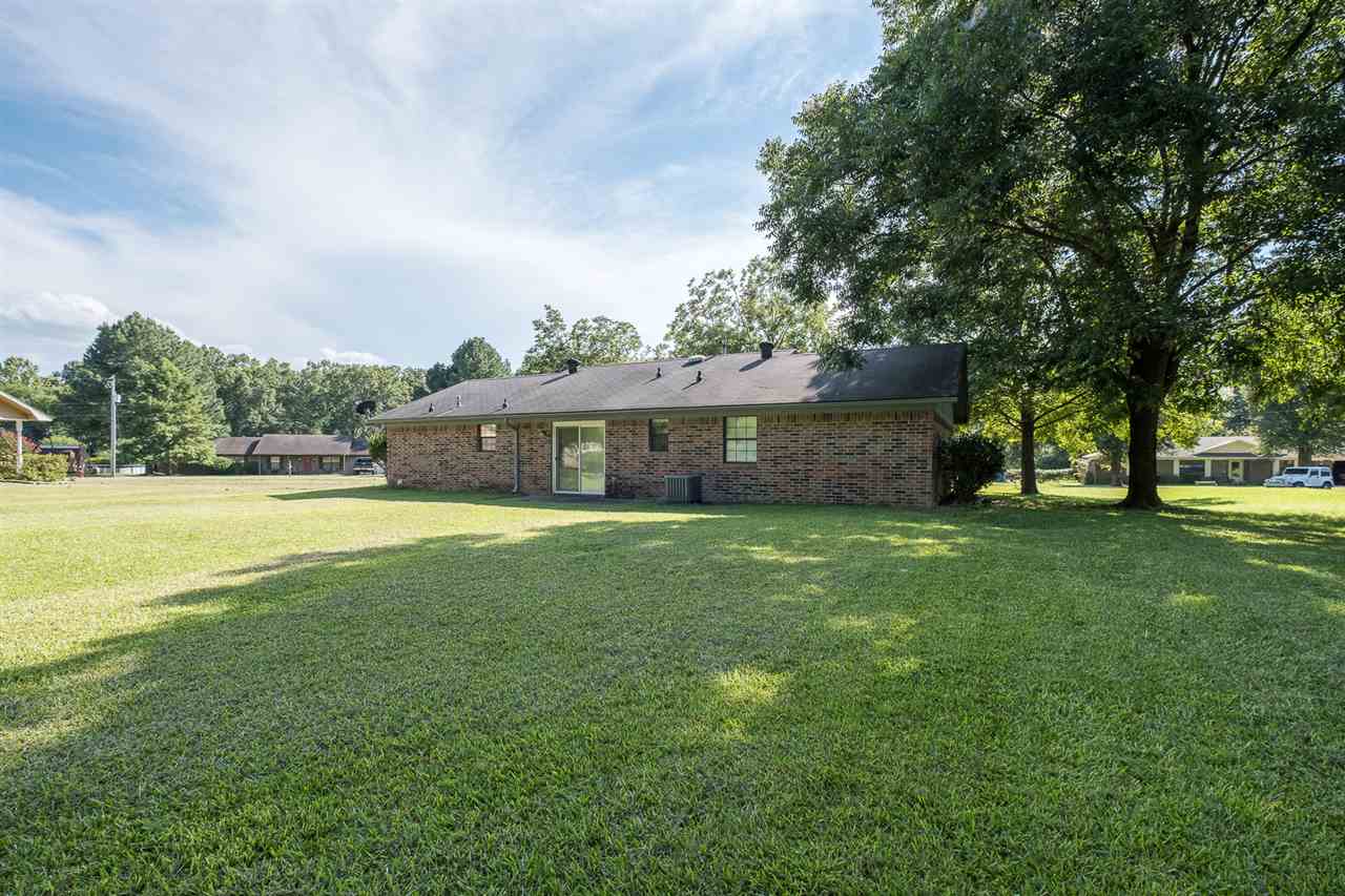 Foxmoor Acres - Residential