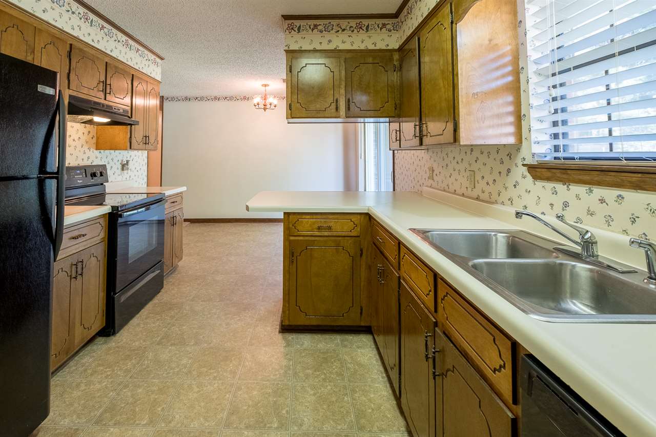 Foxmoor Acres - Residential