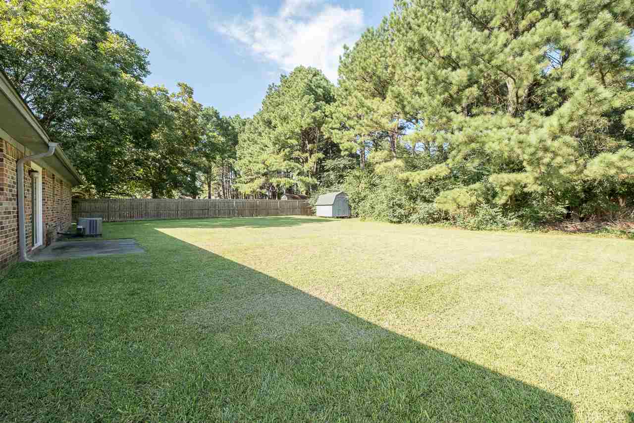Foxmoor Acres - Residential