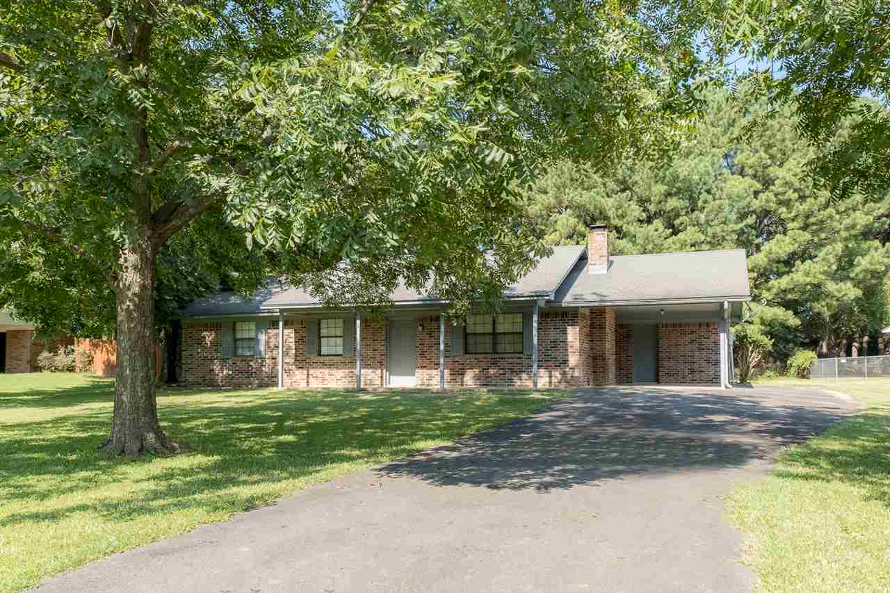 Foxmoor Acres - Residential