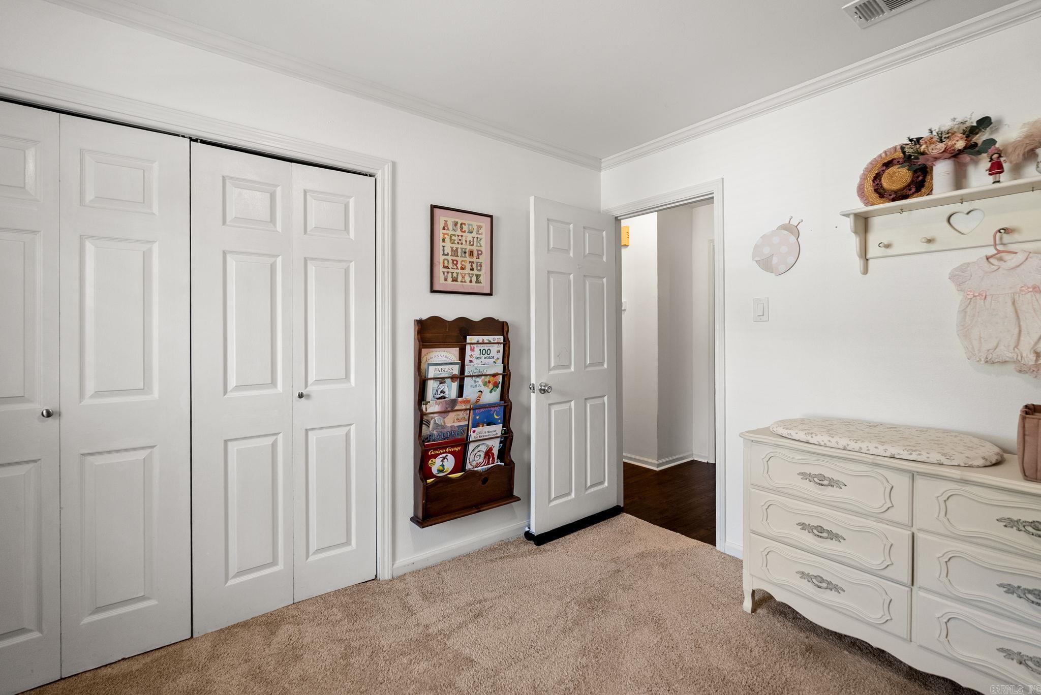MARLOWE MANOR - Residential