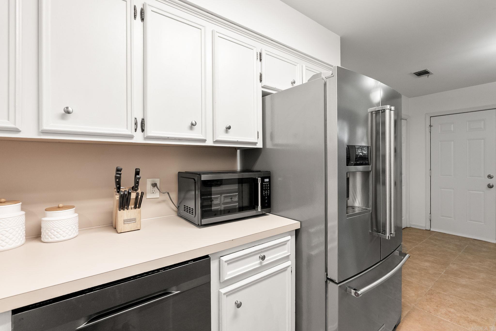 MARLOWE MANOR - Residential