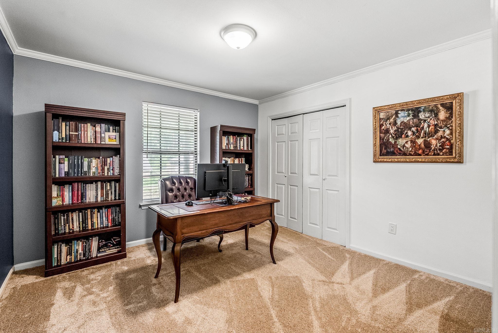 MARLOWE MANOR - Residential
