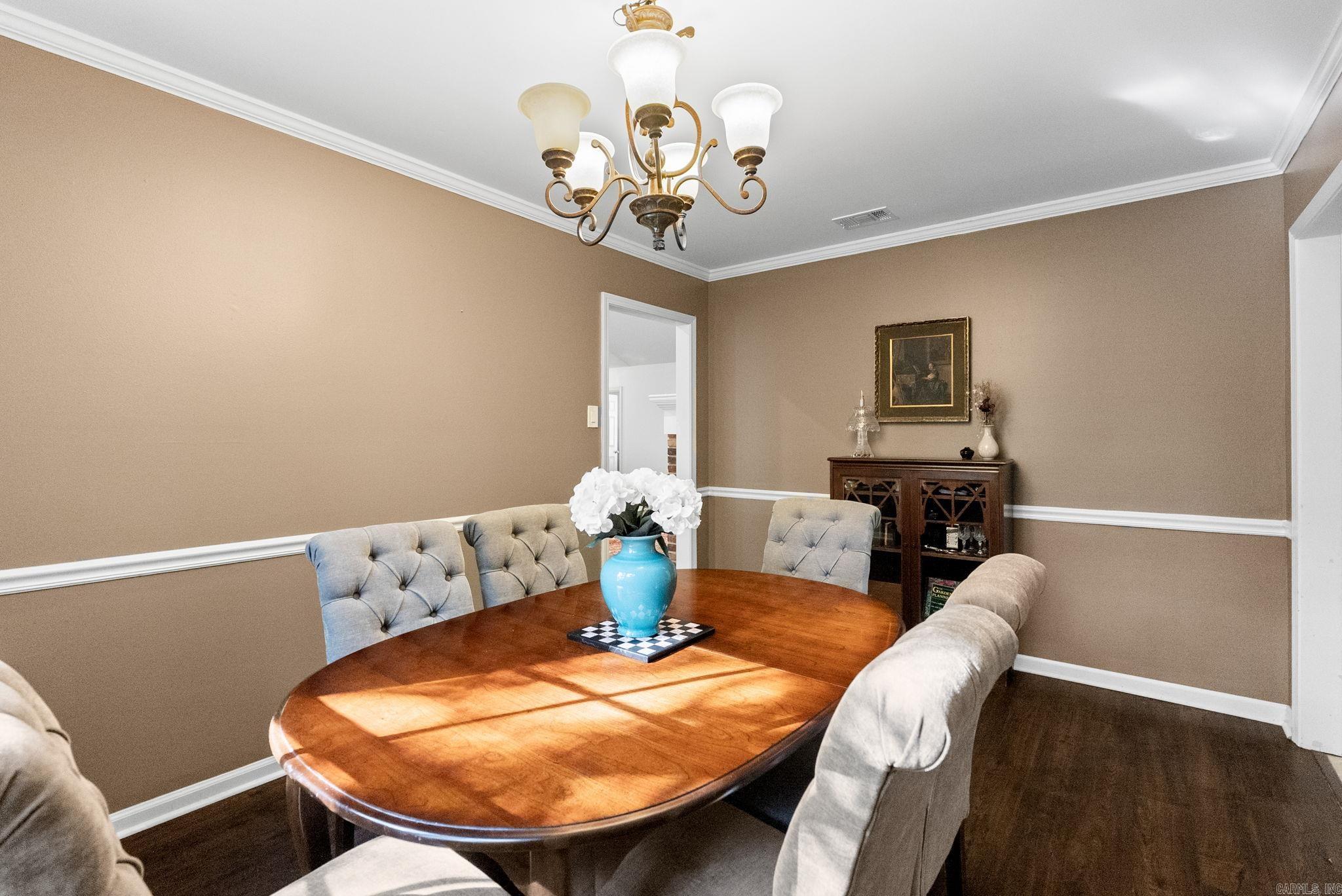MARLOWE MANOR - Residential