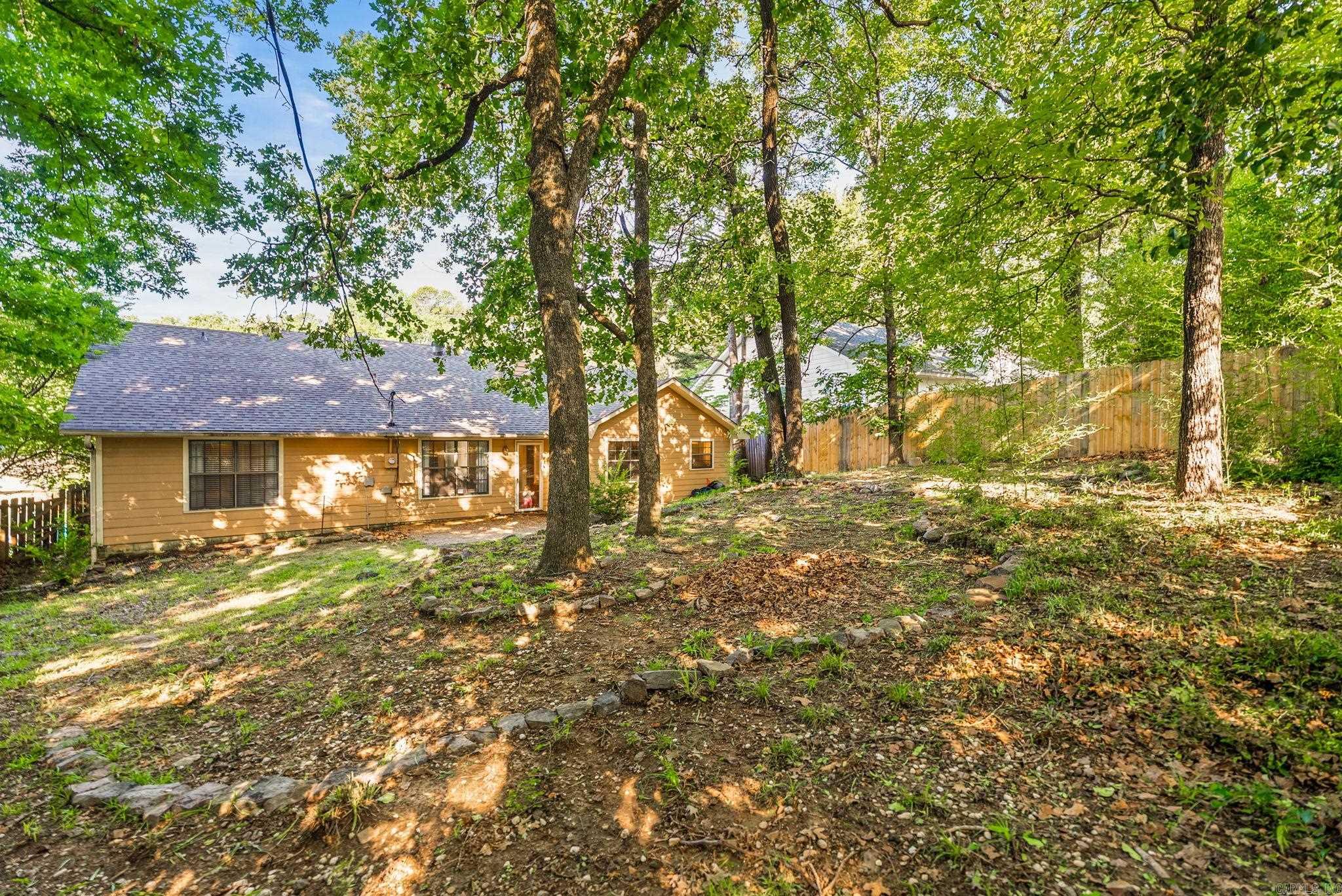 MARLOWE MANOR - Residential