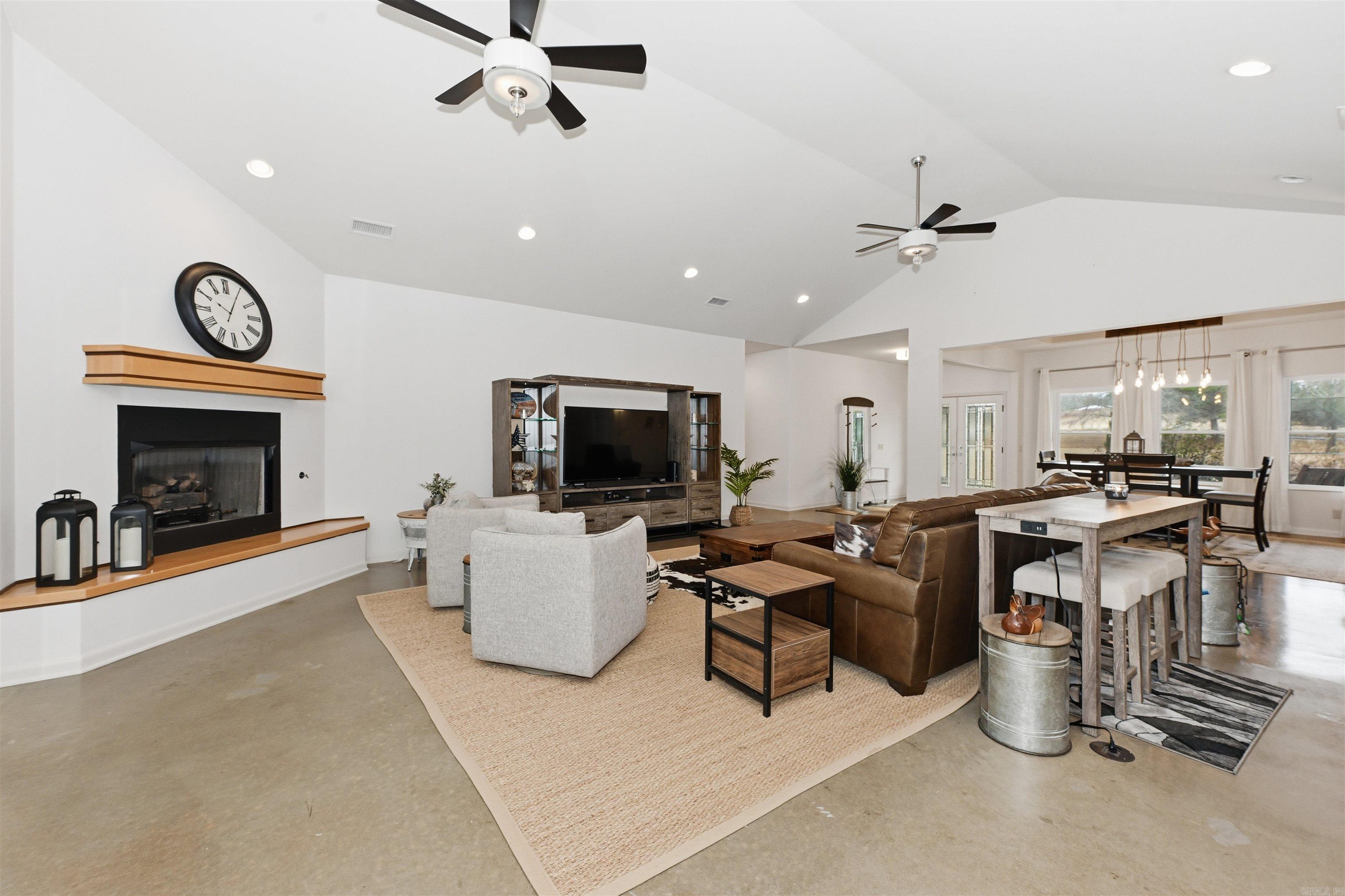 MAZARN ESTATES - Residential