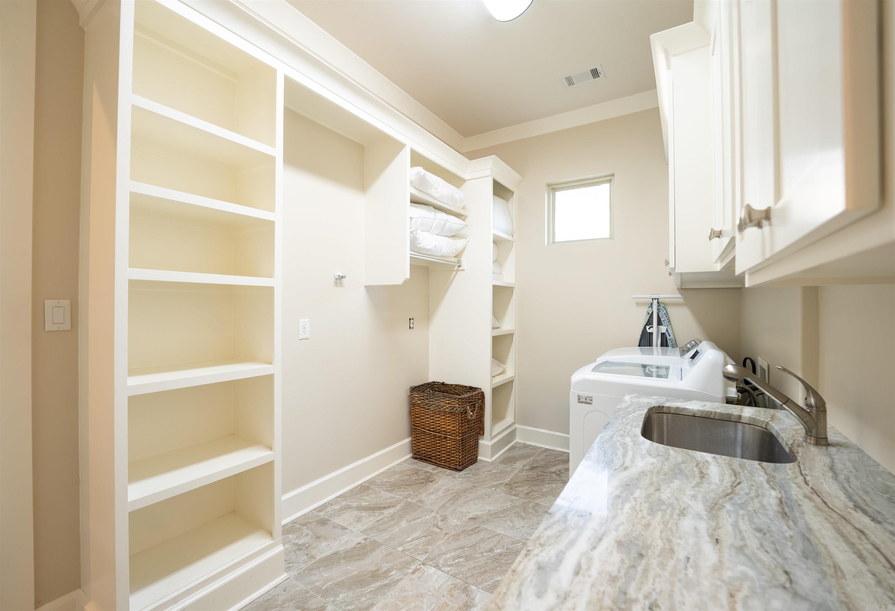 CHENAL VALLEY ENSBURY PLACE - Residential