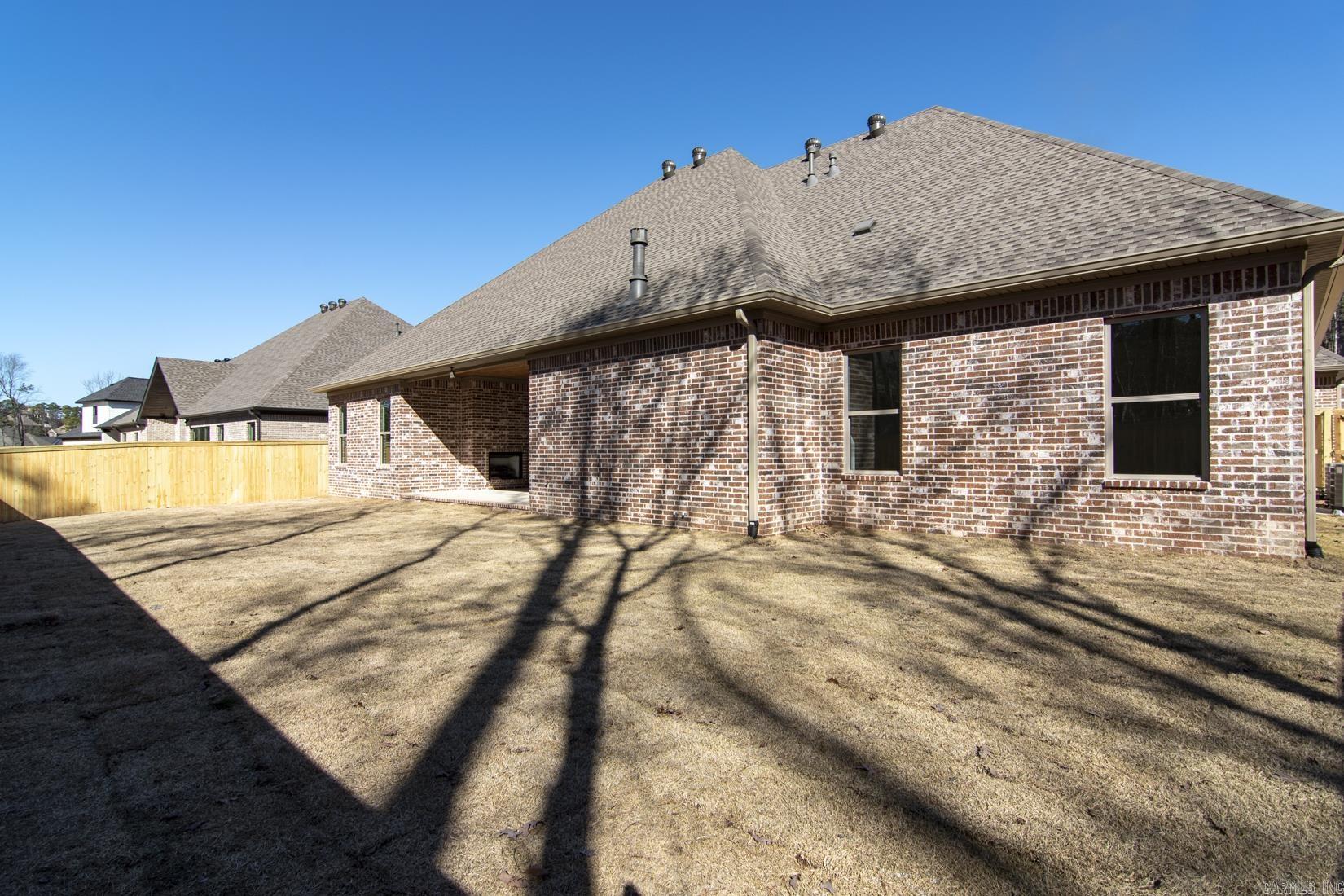 CHENAL VALLEY ABINGTON COURT - Residential