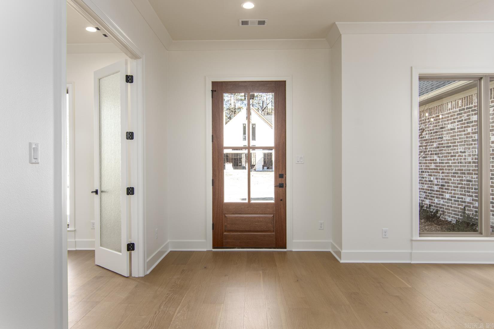 CHENAL VALLEY ABINGTON COURT - Residential