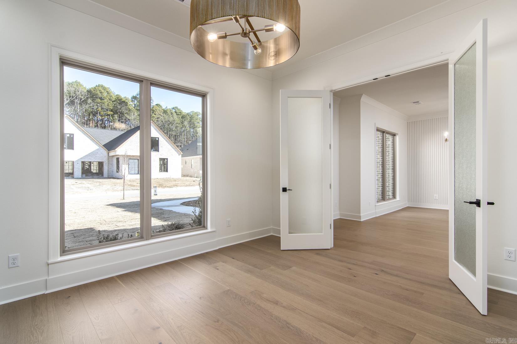 CHENAL VALLEY ABINGTON COURT - Residential