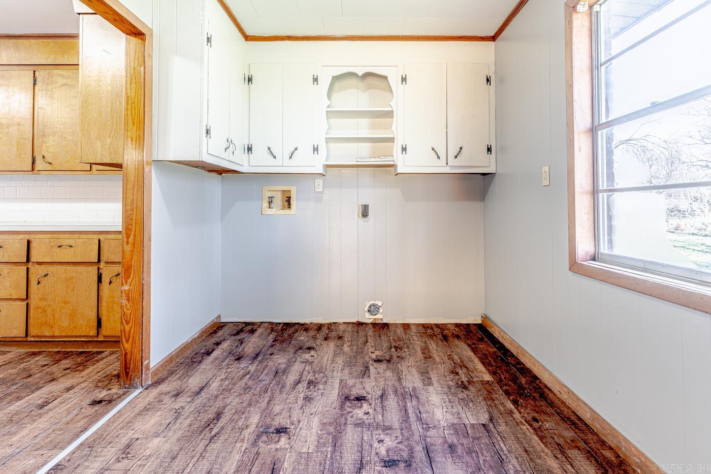 REPLAT E1/2 LOT 5 COBB & LEE - Residential
