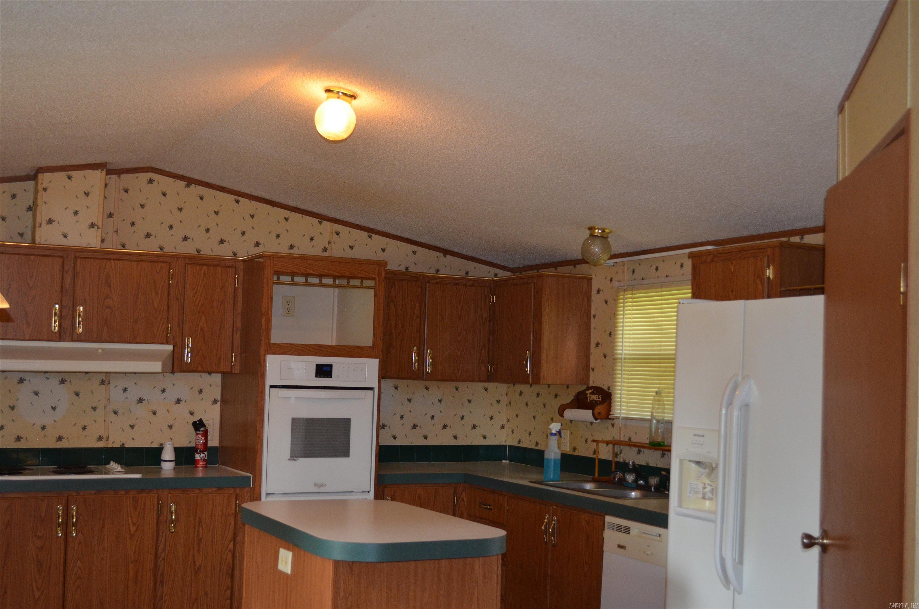 BLACK OAK - Residential