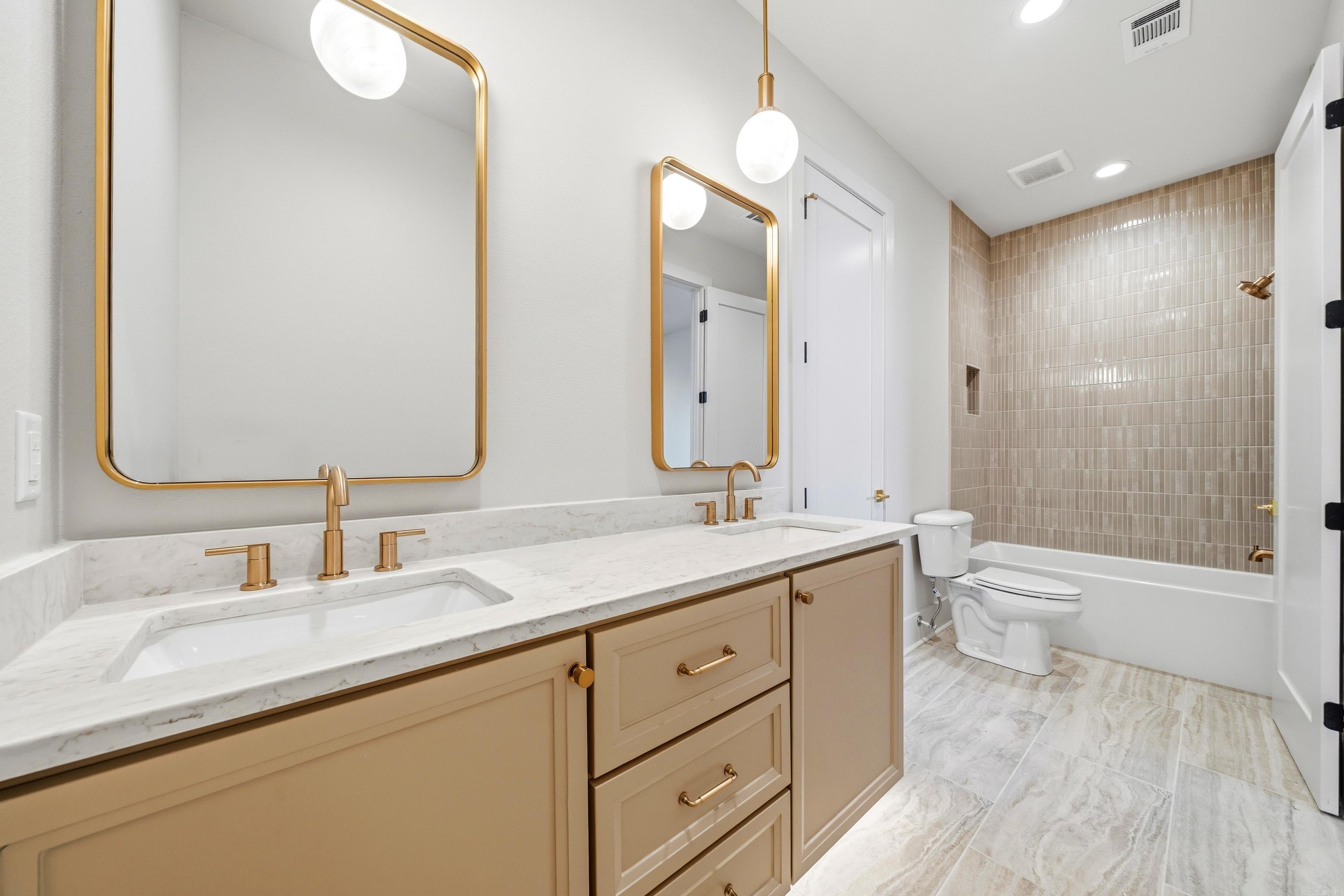 VISTA POINT SUBDIVISION - Residential