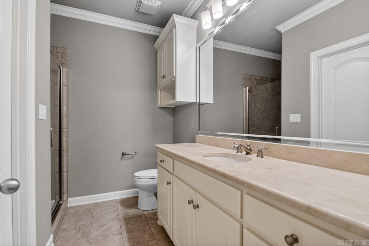 WOODLANDS EDGE - Residential