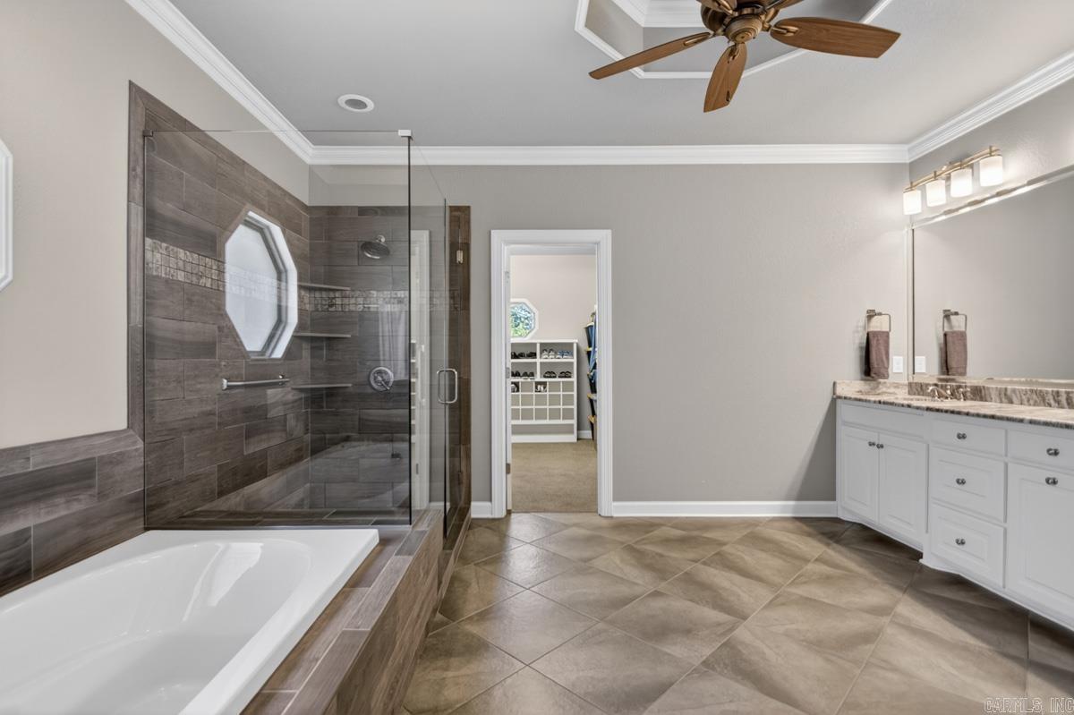 WOODLANDS EDGE - Residential