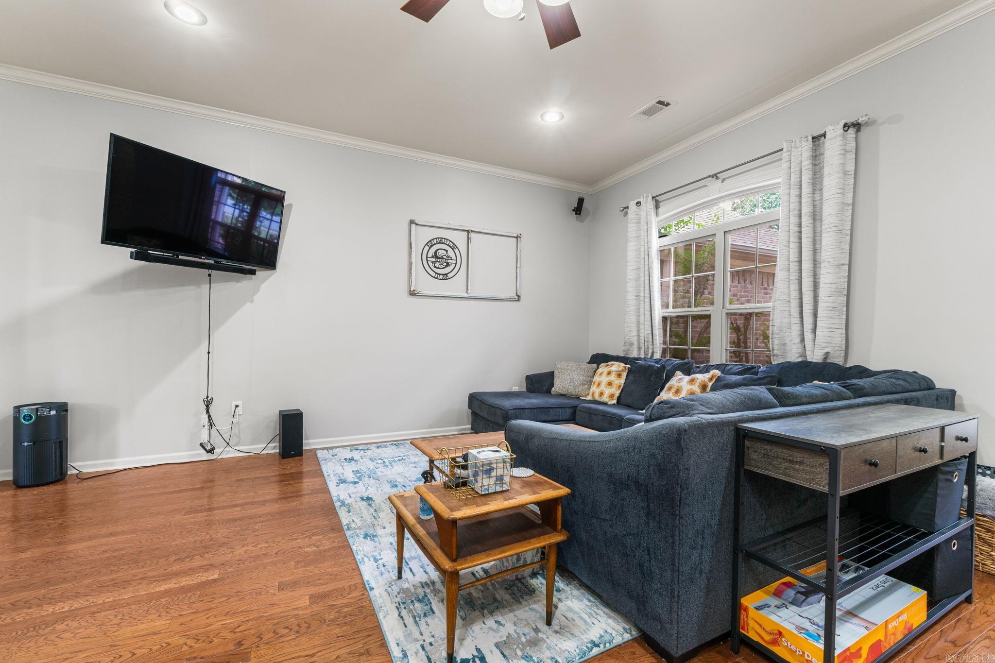 BRIARSTONE - Residential