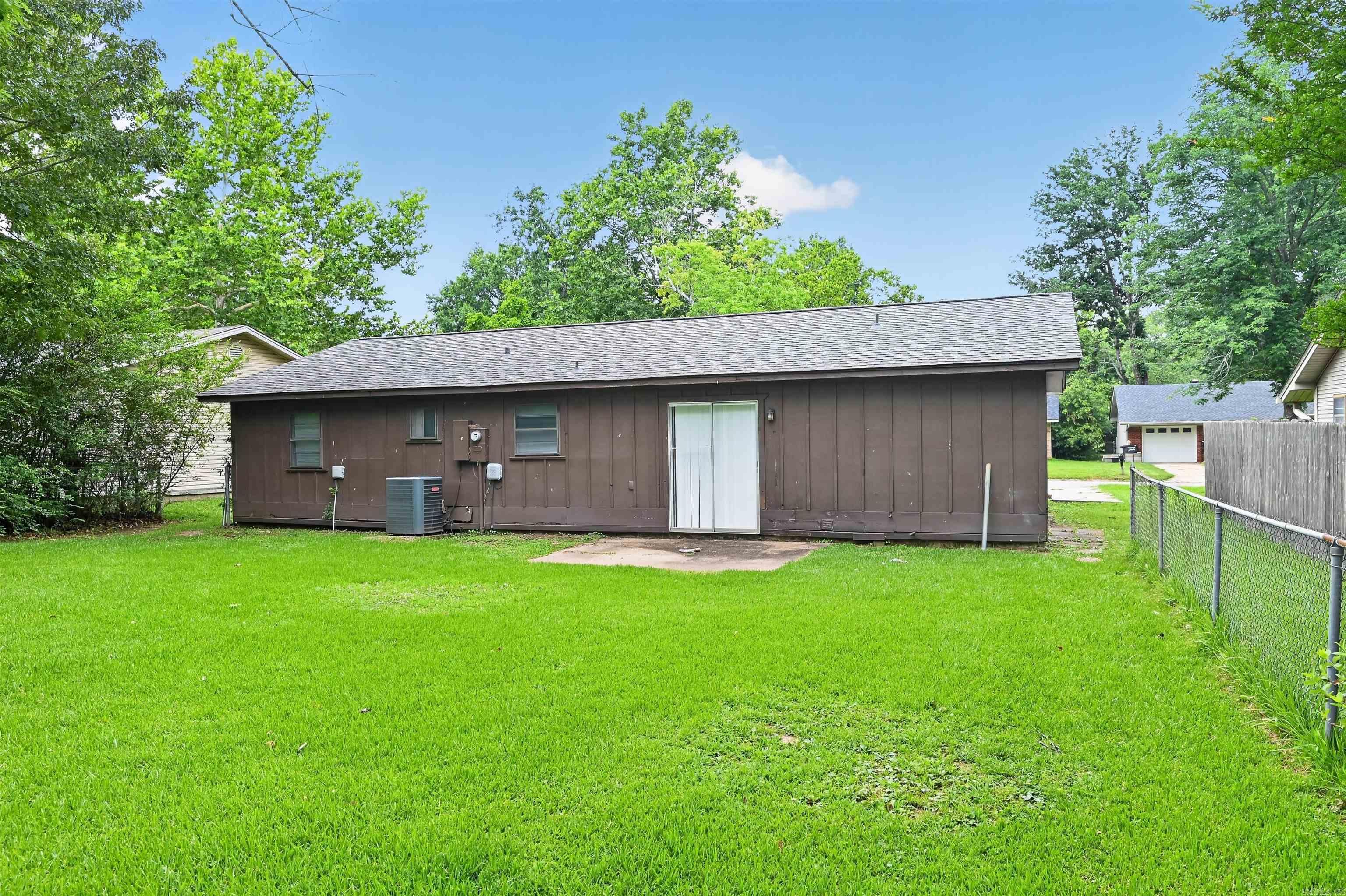 HICKMAN & MCCONNELL - Residential
