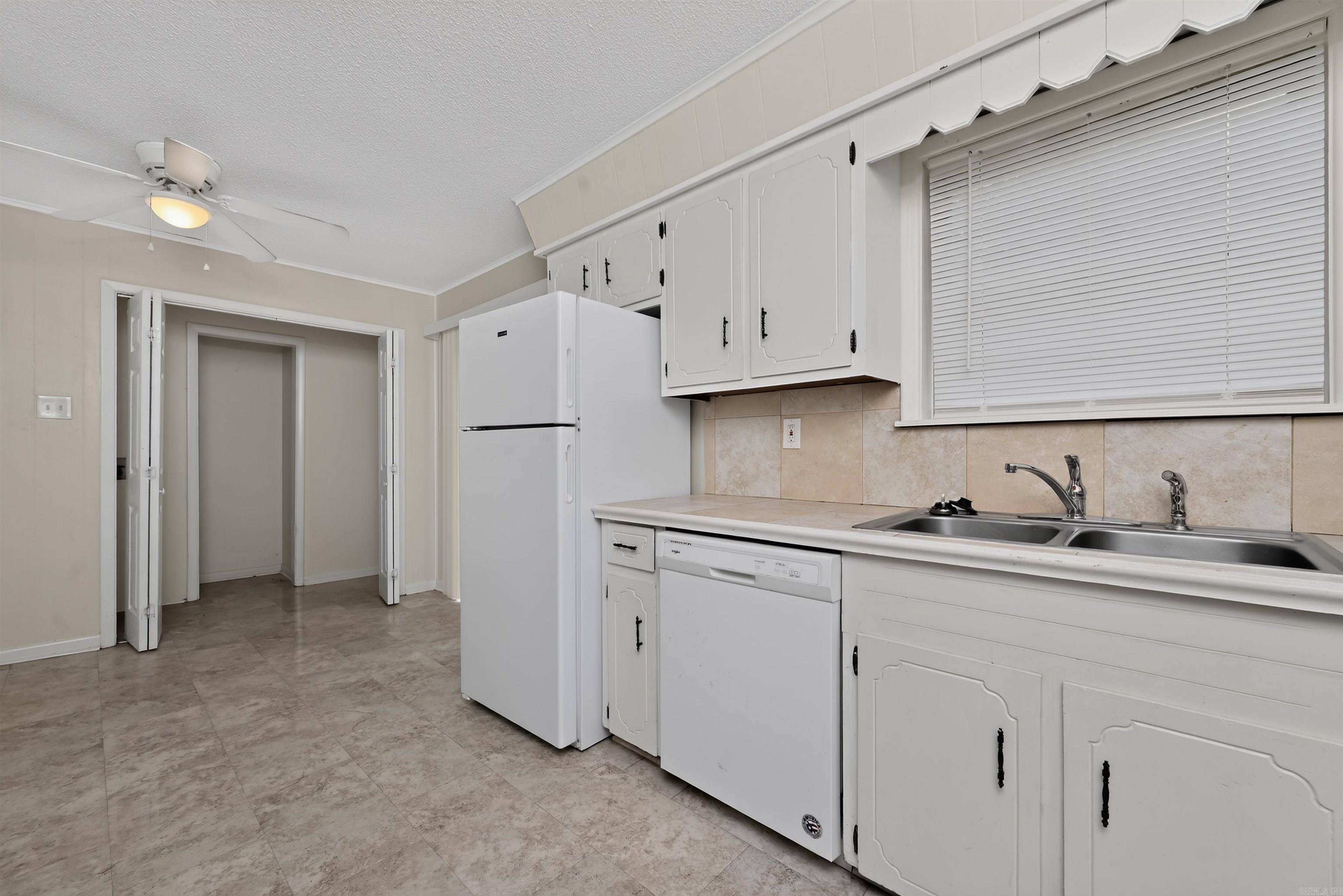 HICKMAN & MCCONNELL - Residential