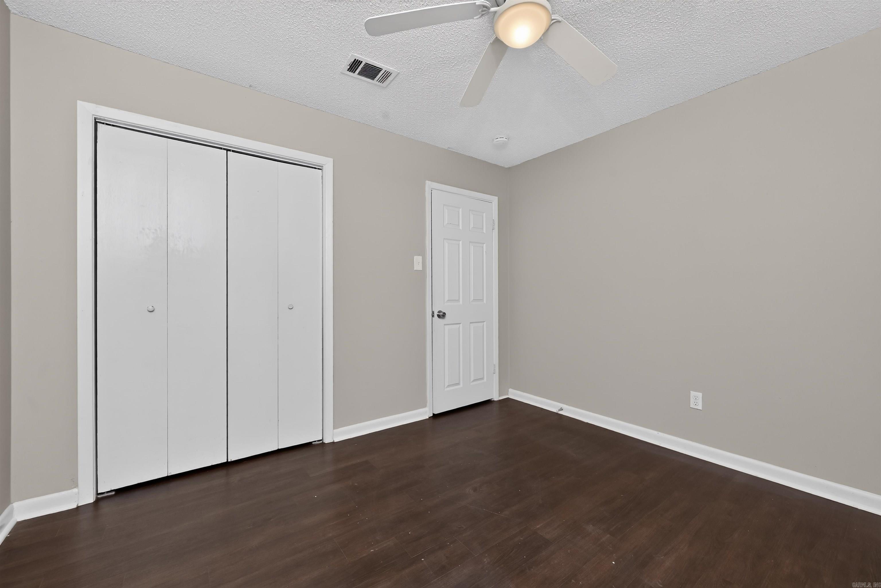 HICKMAN & MCCONNELL - Residential