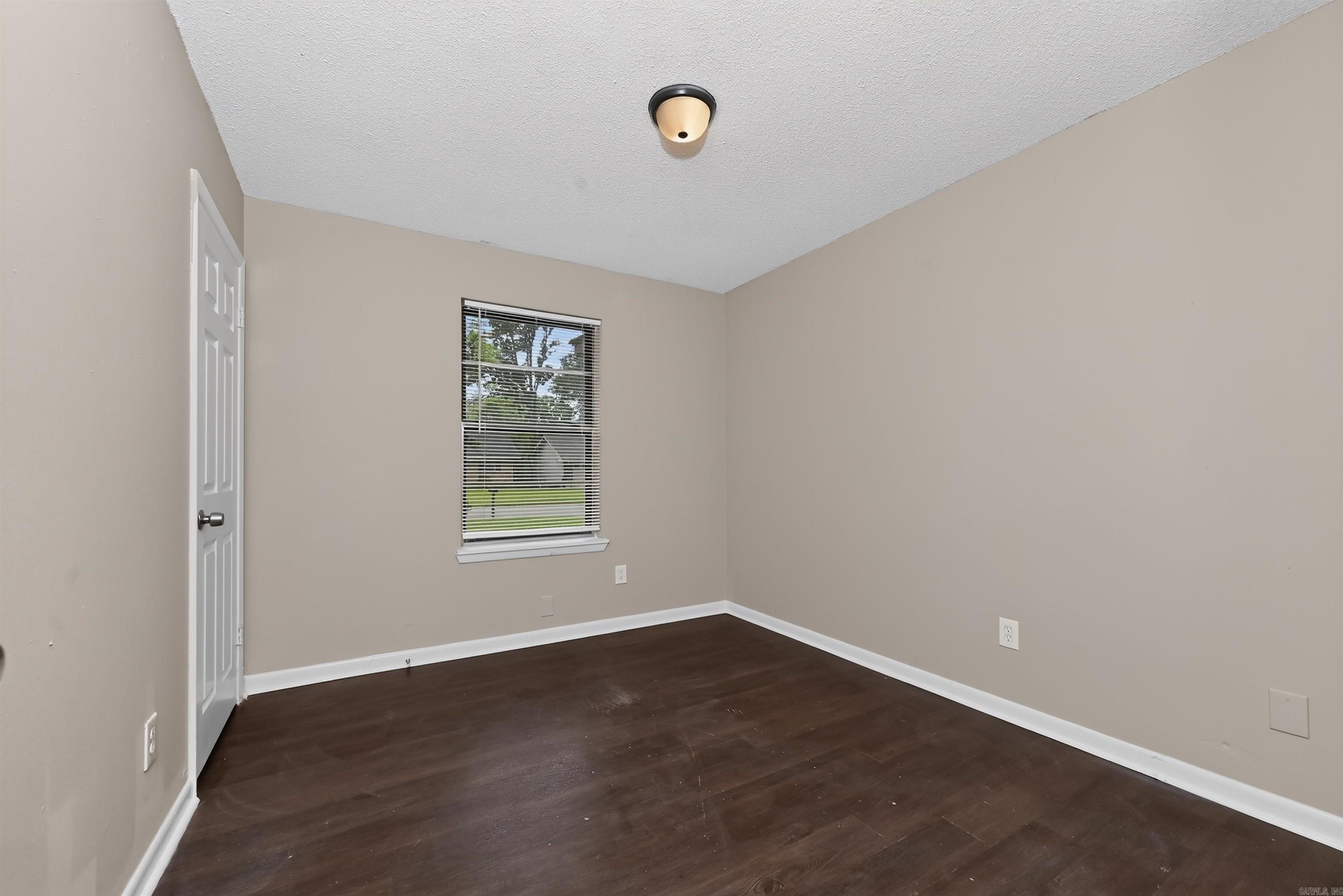 HICKMAN & MCCONNELL - Residential