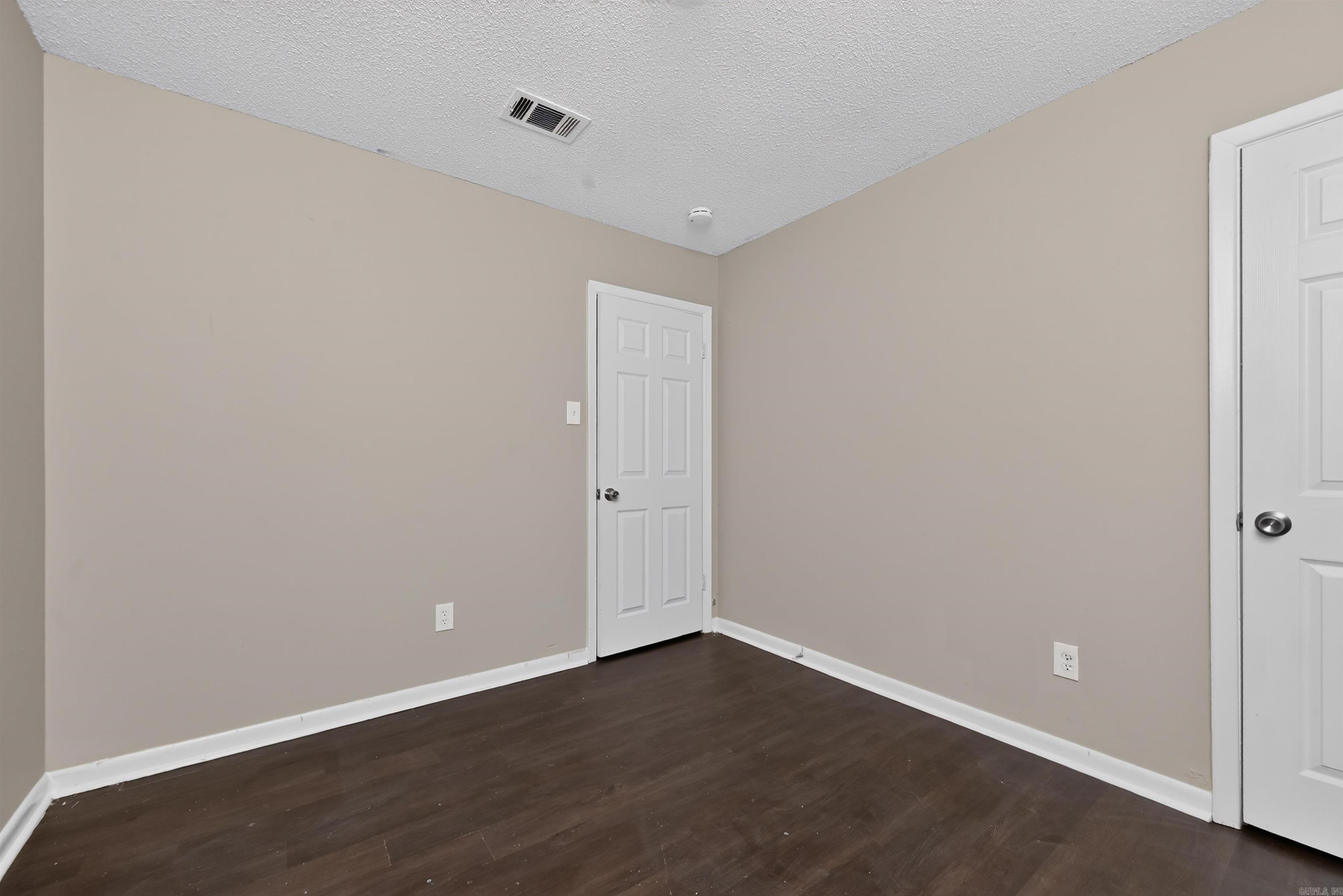 HICKMAN & MCCONNELL - Residential