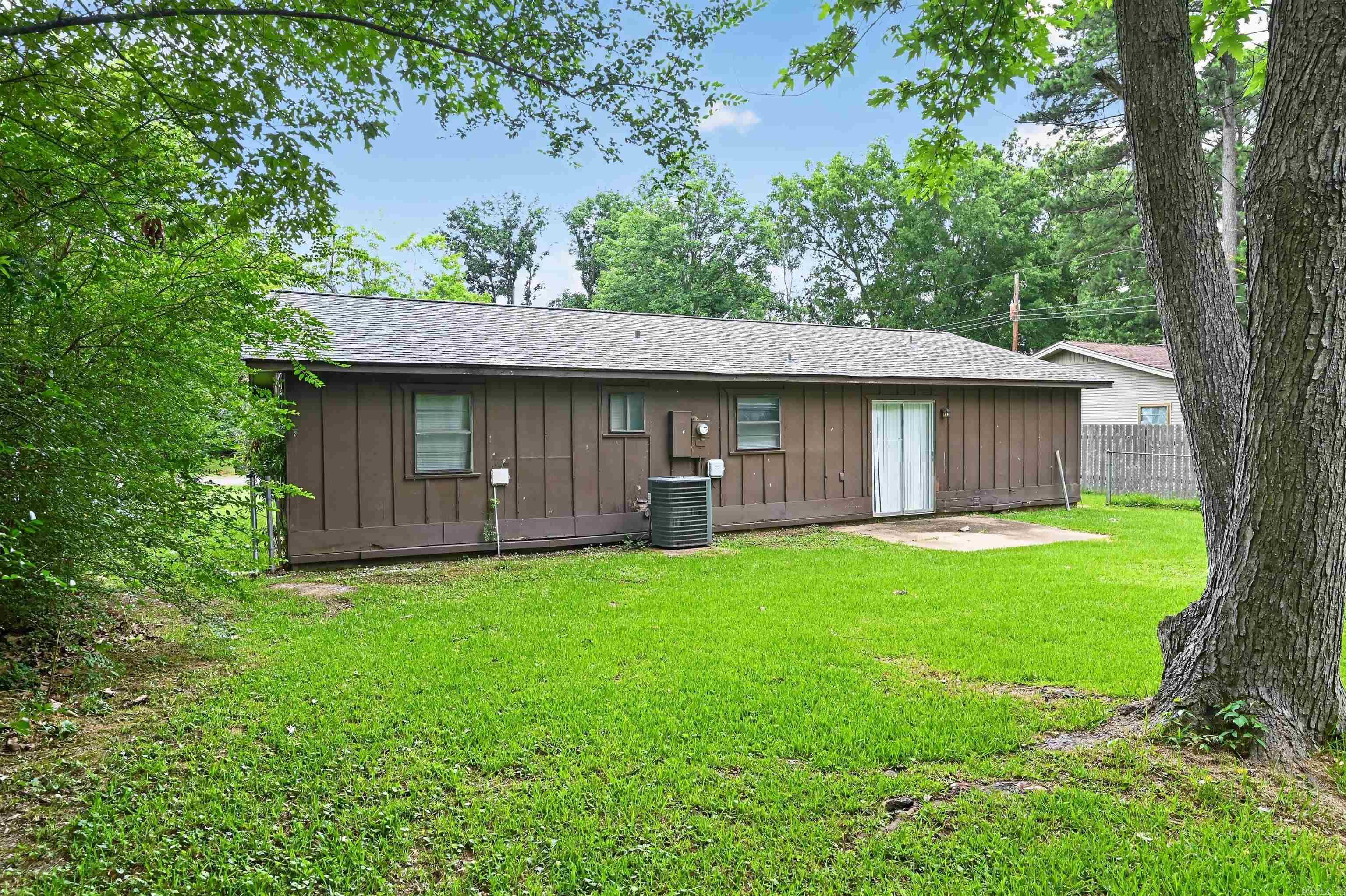 HICKMAN & MCCONNELL - Residential