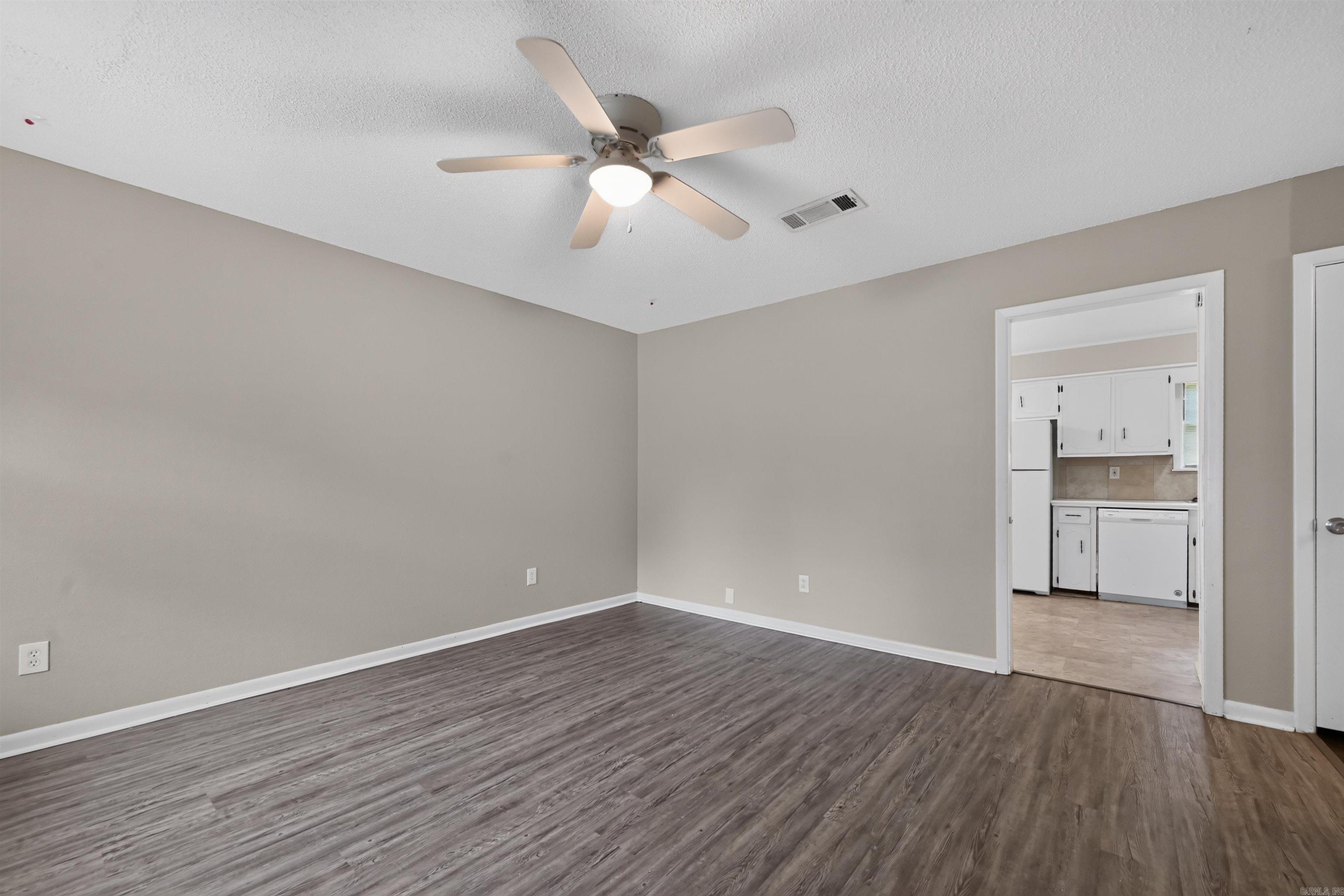 HICKMAN & MCCONNELL - Residential