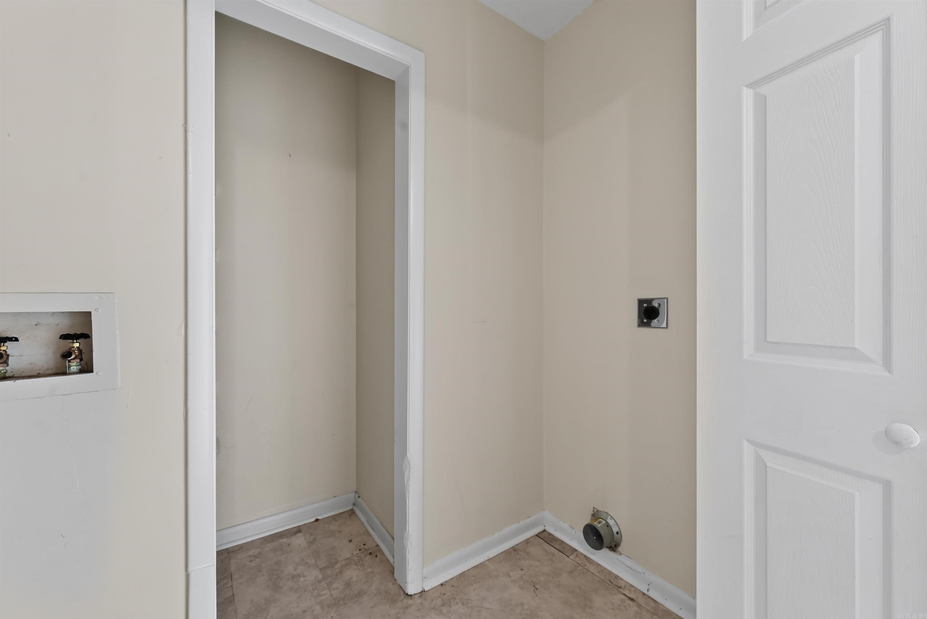 HICKMAN & MCCONNELL - Residential