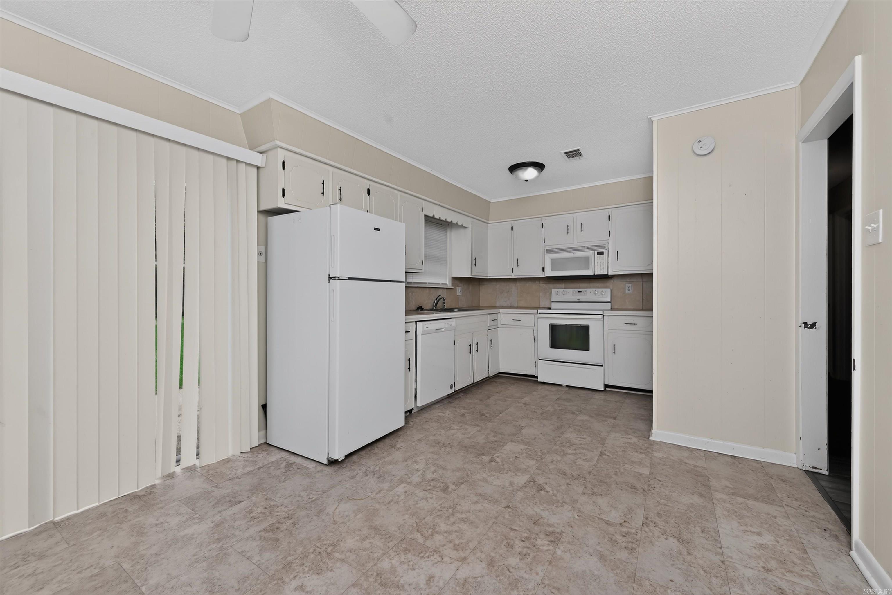HICKMAN & MCCONNELL - Residential