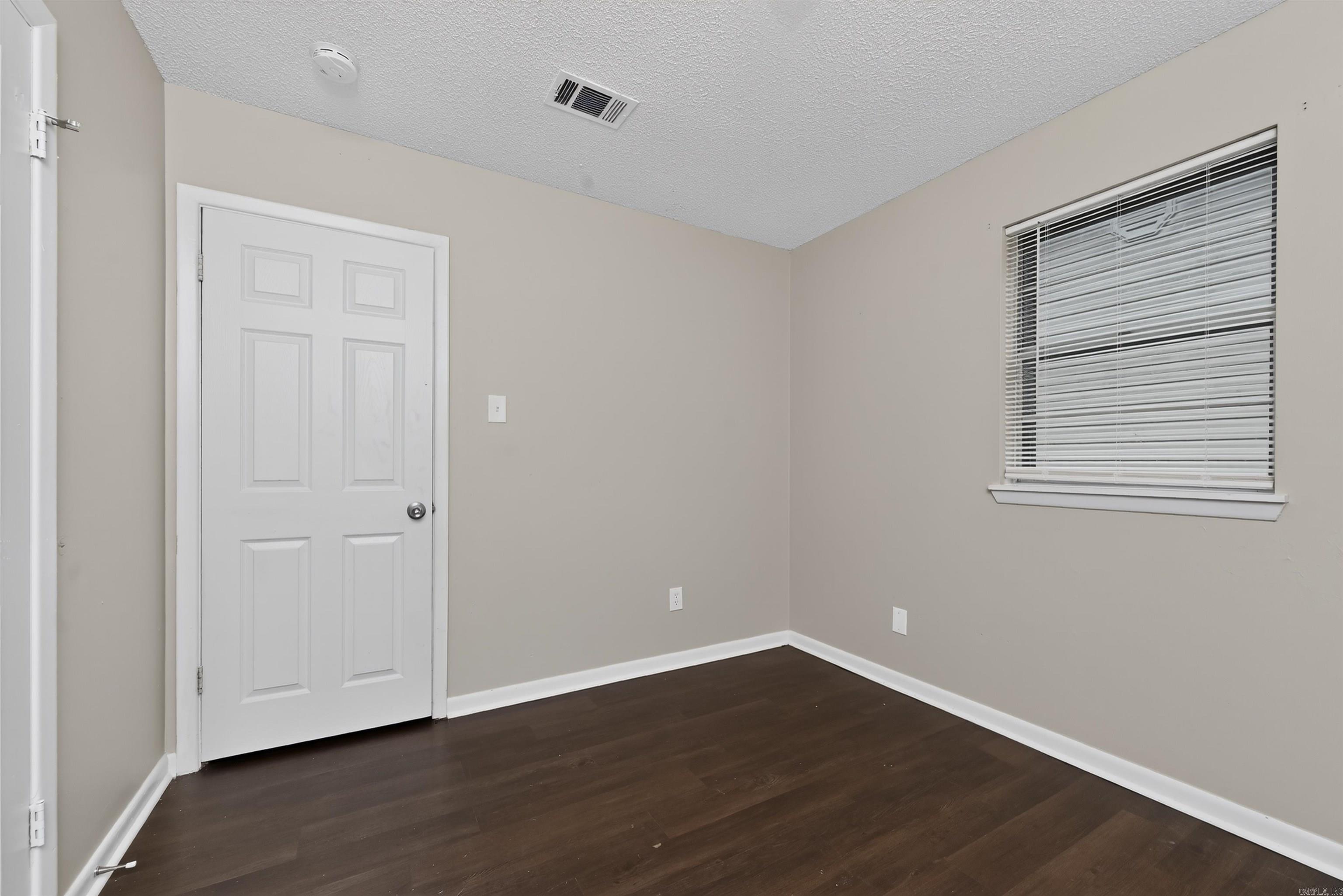 HICKMAN & MCCONNELL - Residential