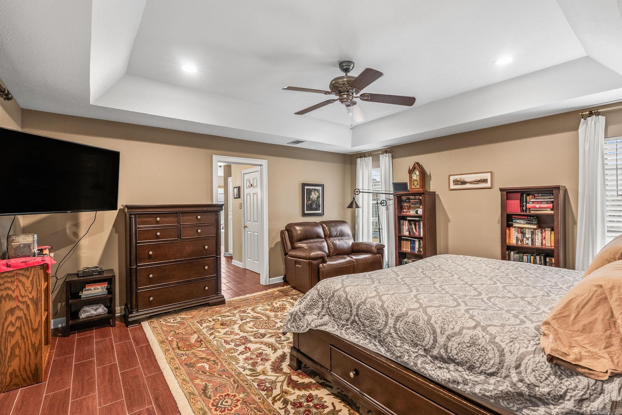 WINDCREST - Residential