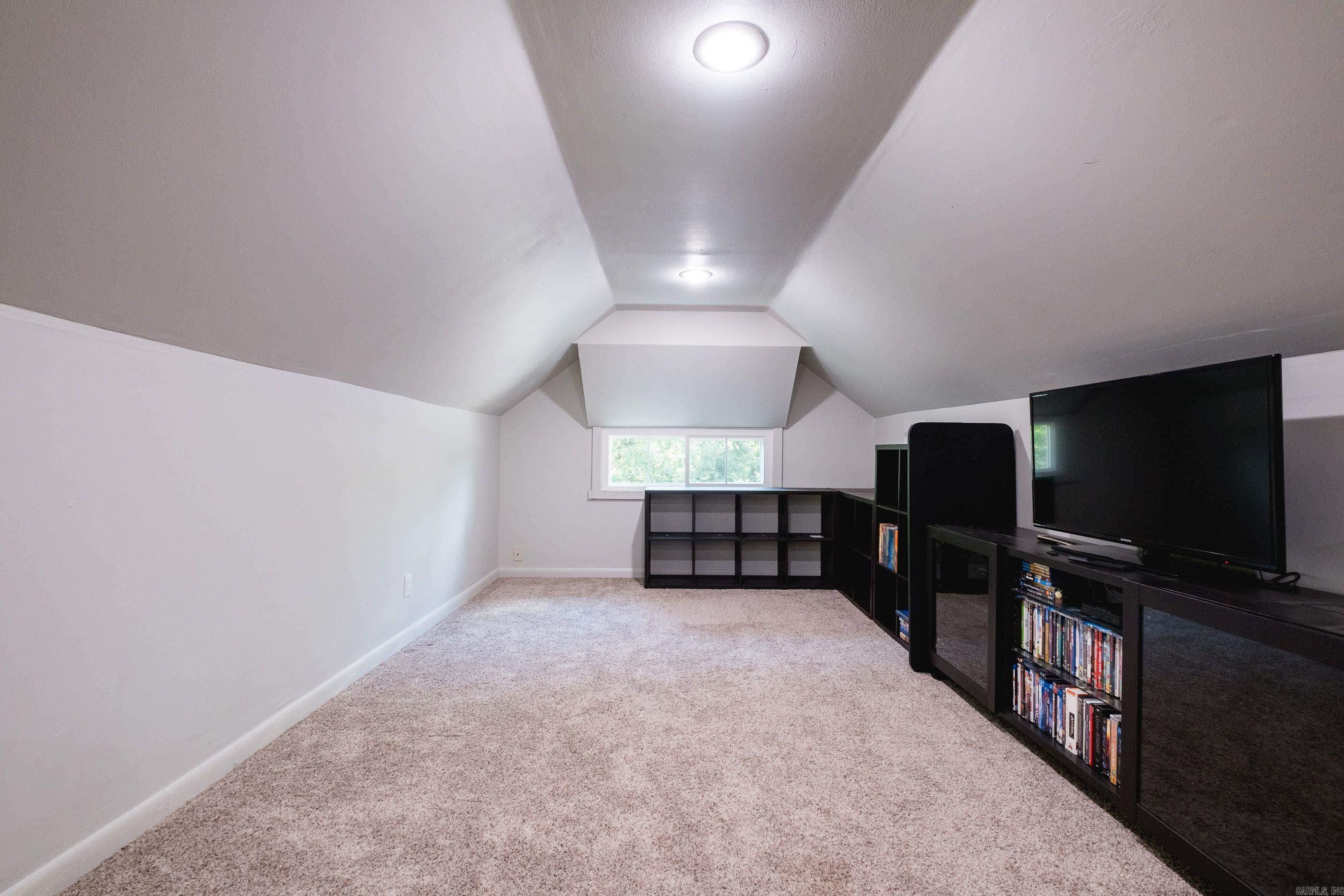 MIDLAND HILLS - Residential