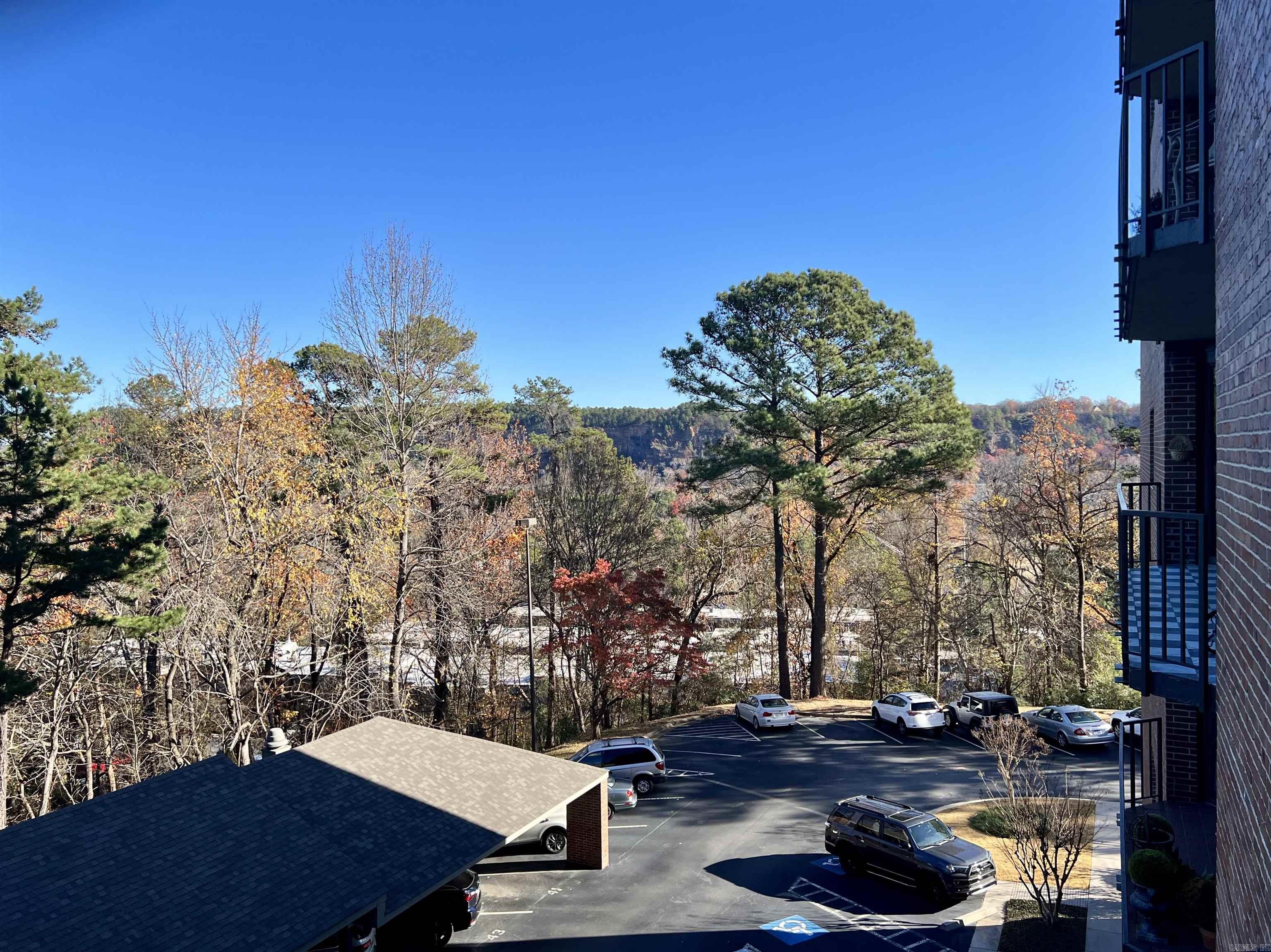 TREETOPS HPR - Residential