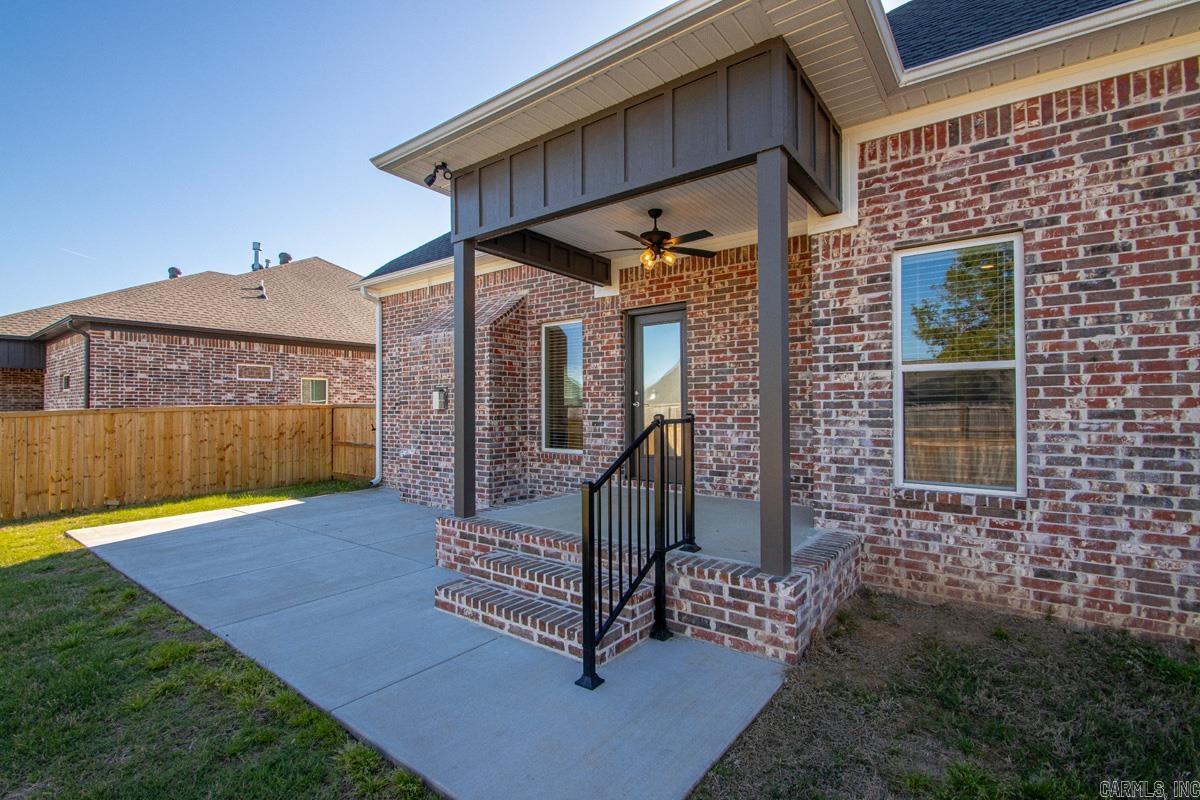 IVY PLACE - Residential