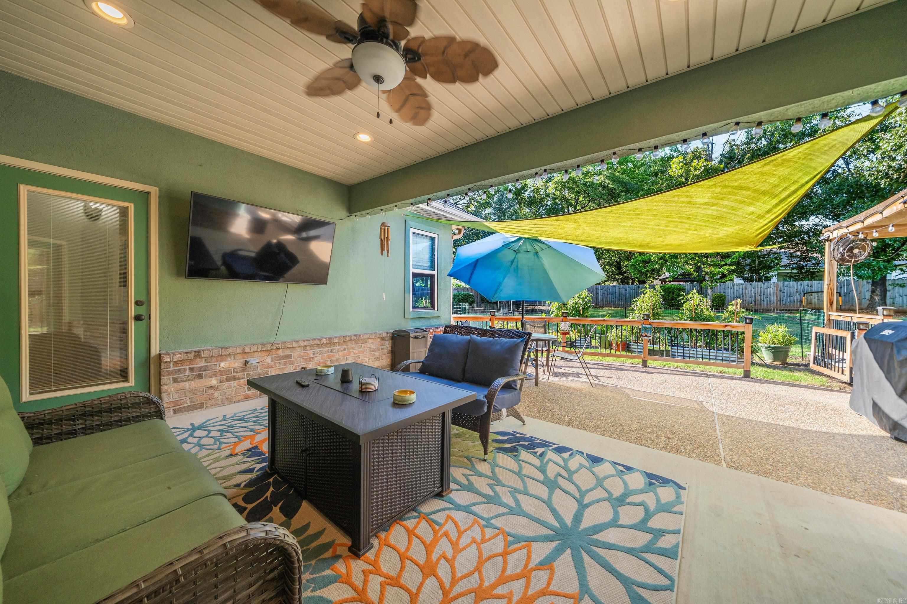 QUAIL RIDGE ESTATES - Residential