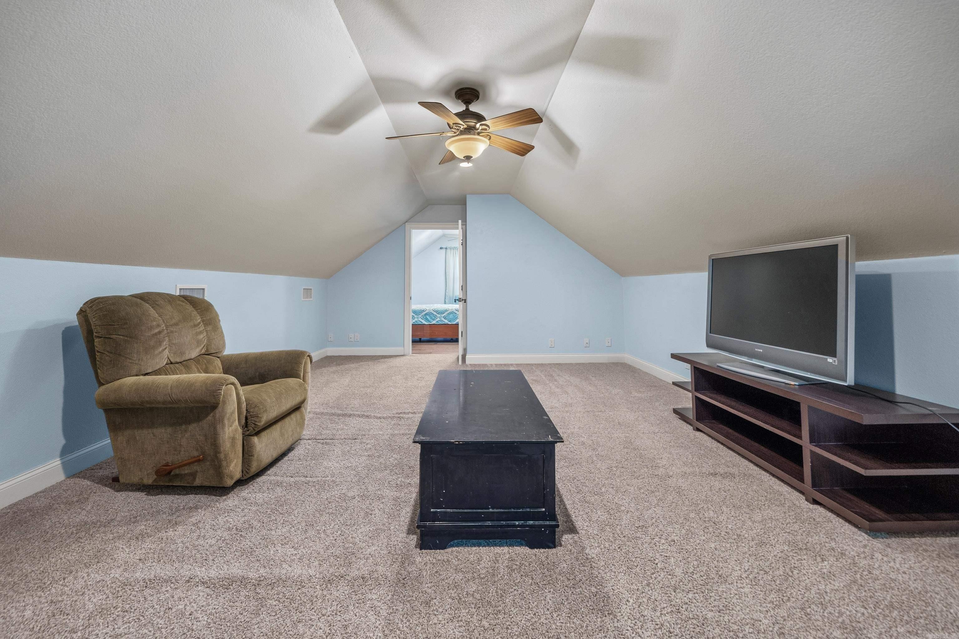 QUAIL RIDGE ESTATES - Residential