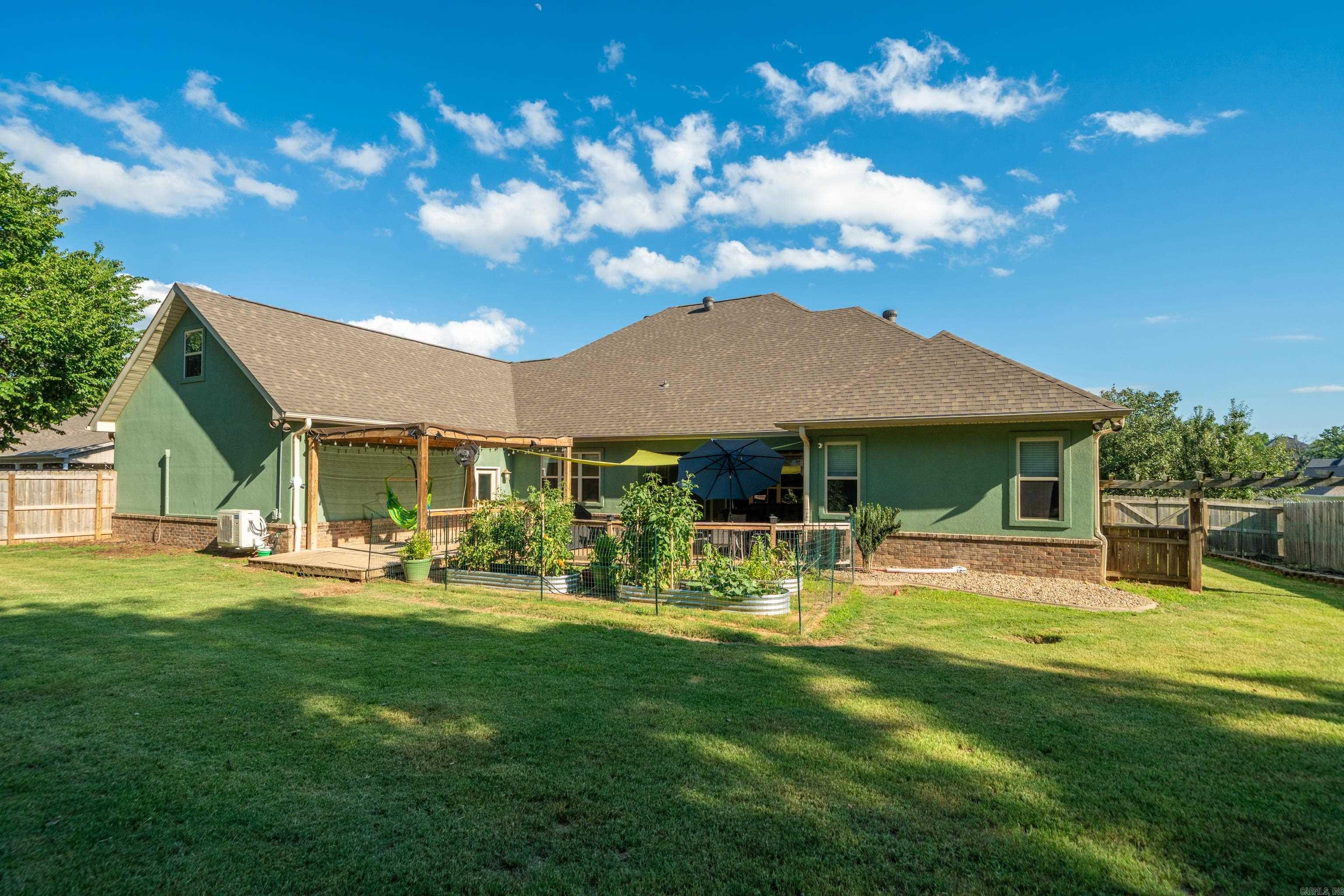 QUAIL RIDGE ESTATES - Residential