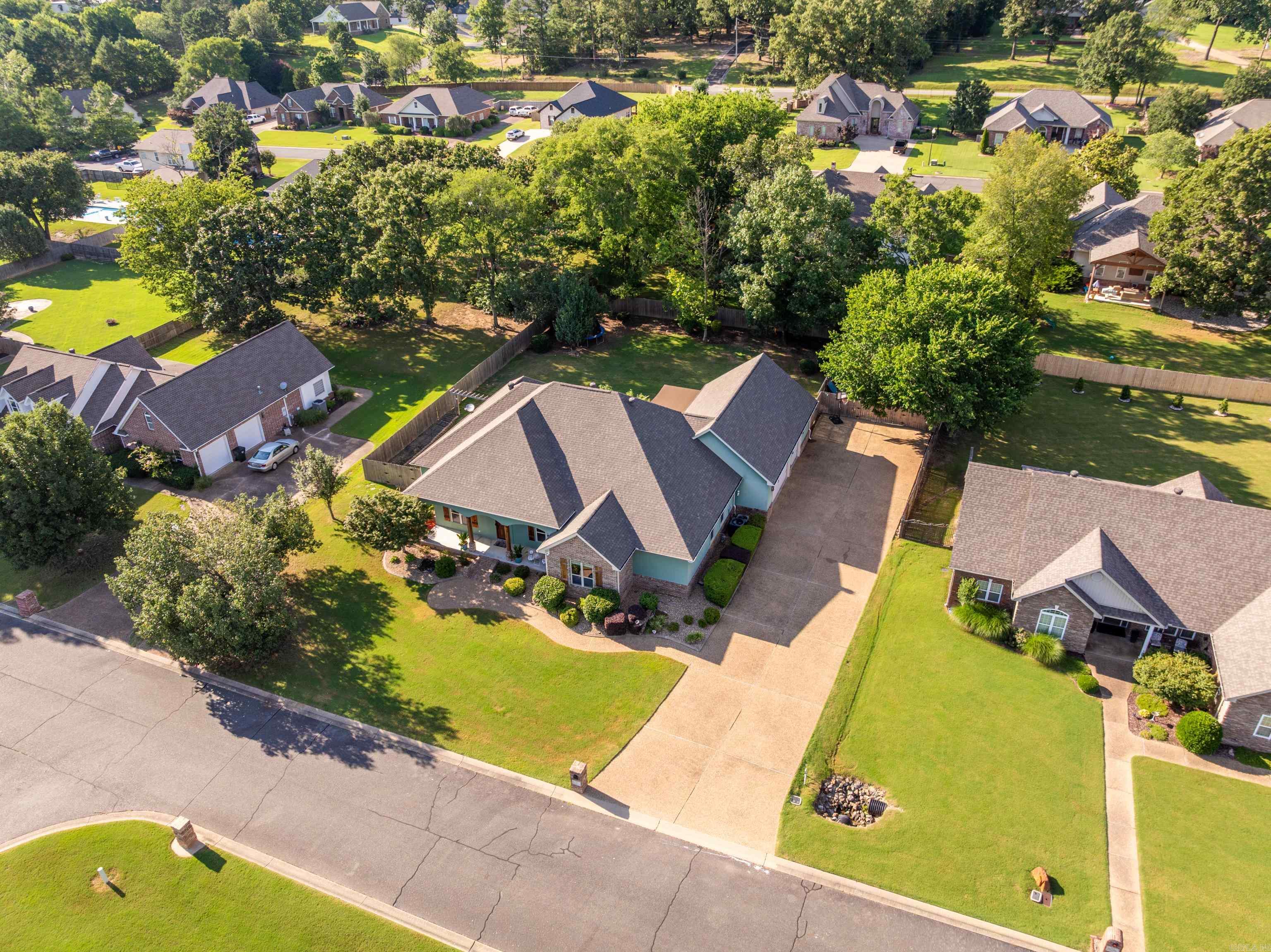 QUAIL RIDGE ESTATES - Residential