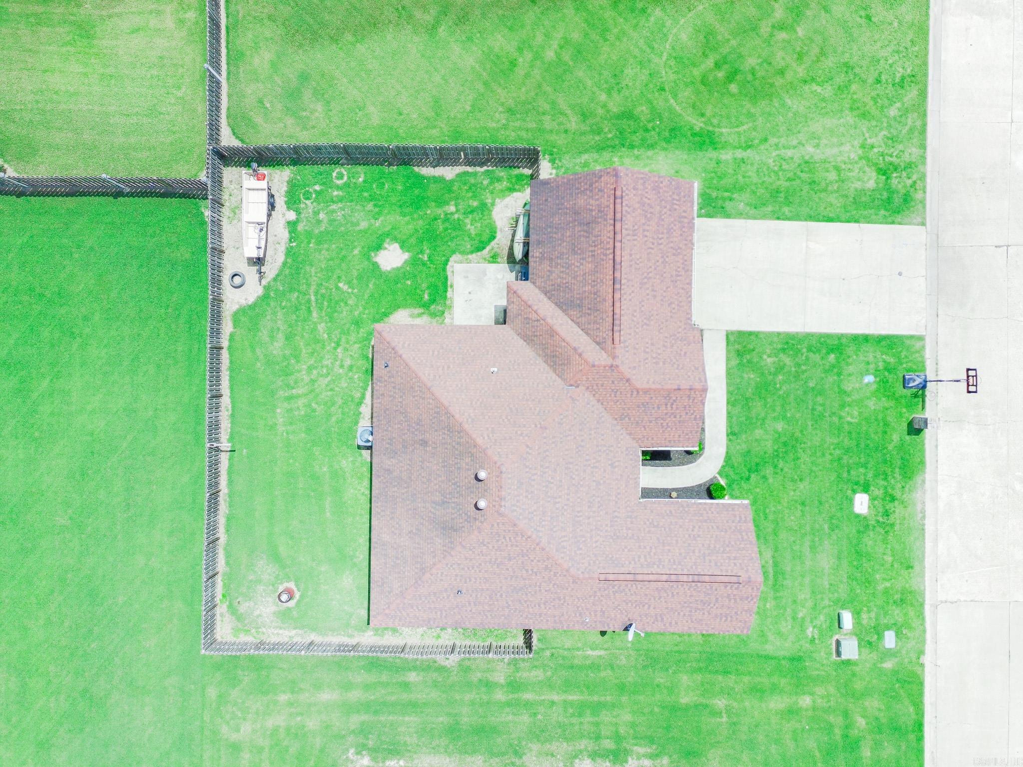 SOUTHPOINTE ACRES - Residential