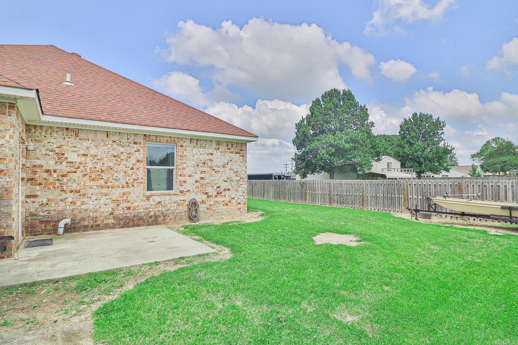 SOUTHPOINTE ACRES - Residential