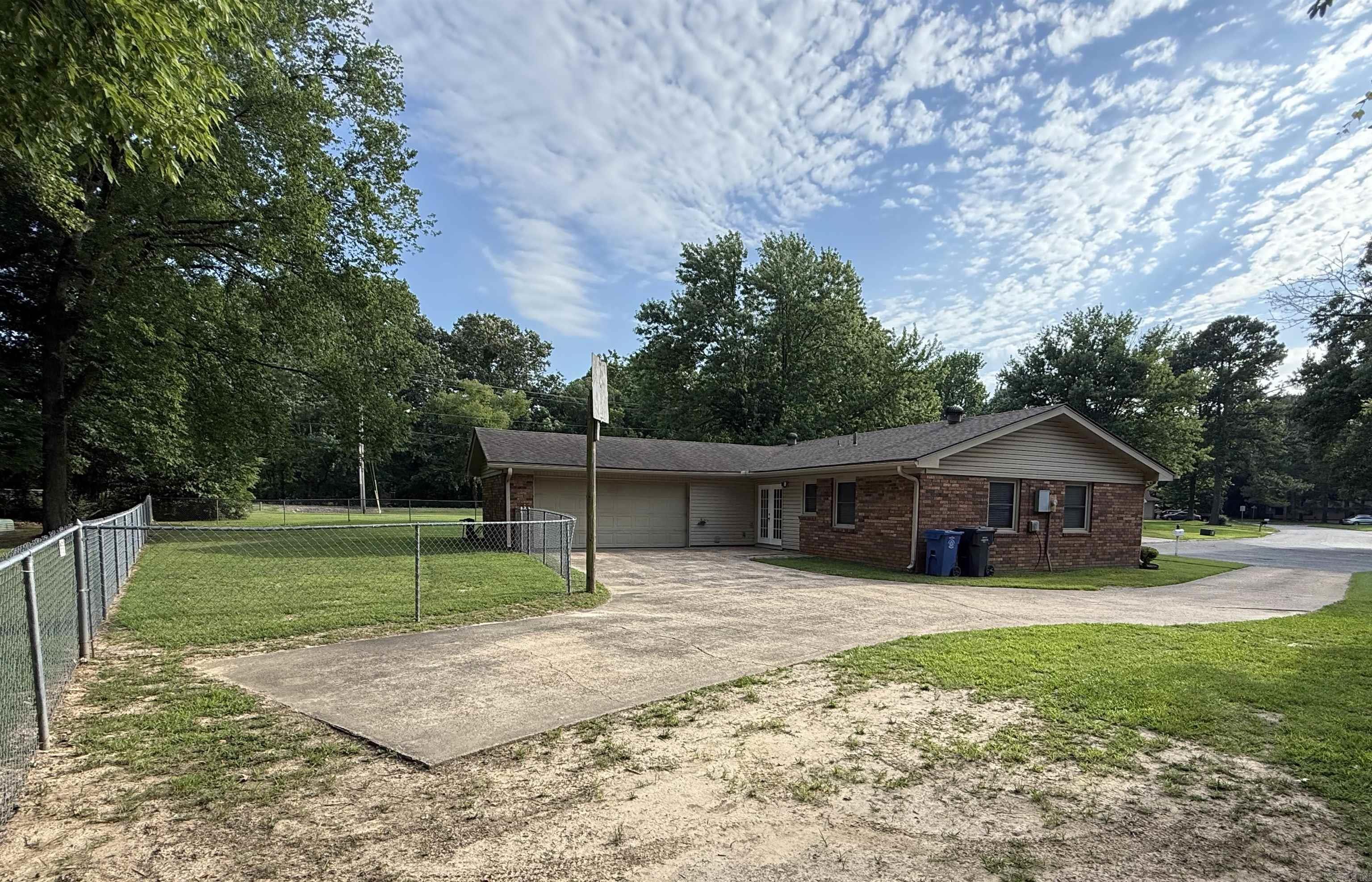 RICHLAND HILLS - Residential