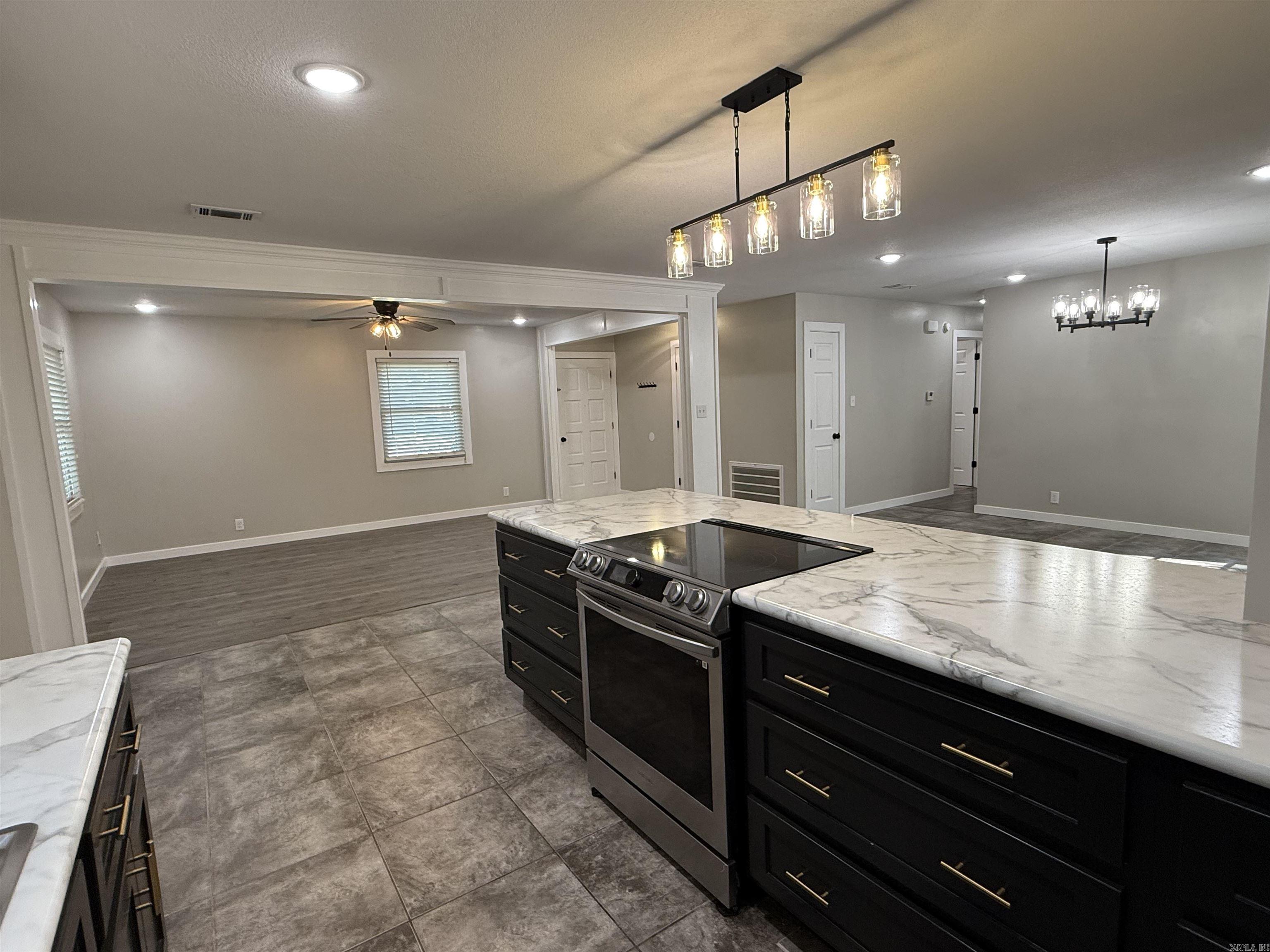 RICHLAND HILLS - Residential