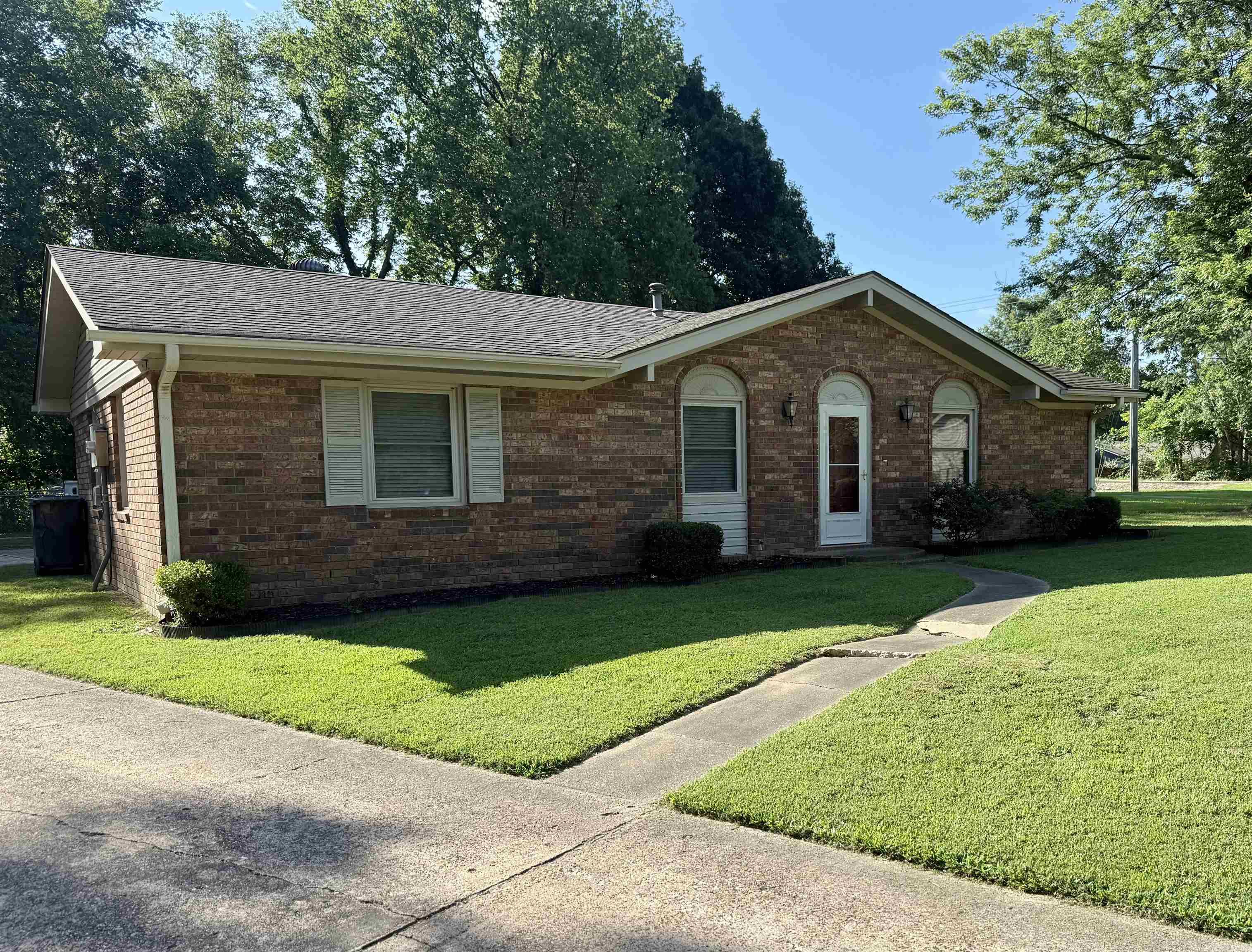 RICHLAND HILLS - Residential