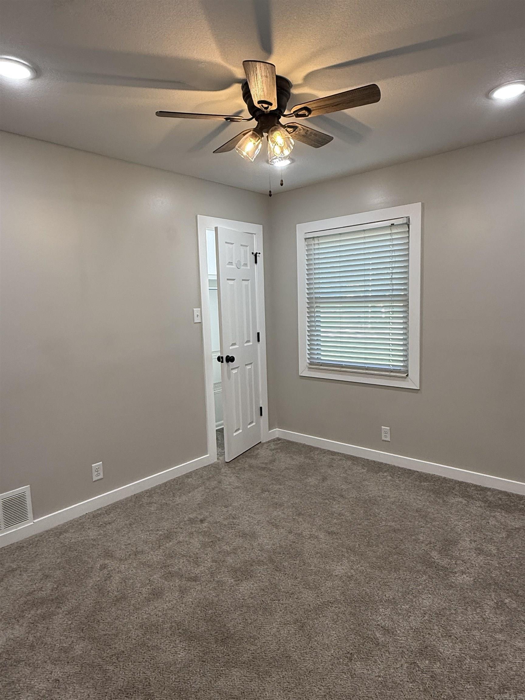RICHLAND HILLS - Residential