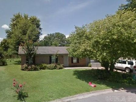 3/1.5 HUGE Bonus Room!!! Living Room, Eat-in Kitchen w/Granite, Master w/Half Bath & Laundry! Fully Fenced Backyard, Extra Storage Building & 2 car Parking Pad Rent includes mowing of front yard, for an additional $50 per month, the back yard will be maintained as well. Dogs under 25 lbs with Owner Approval Pet Fee based on Type & Size