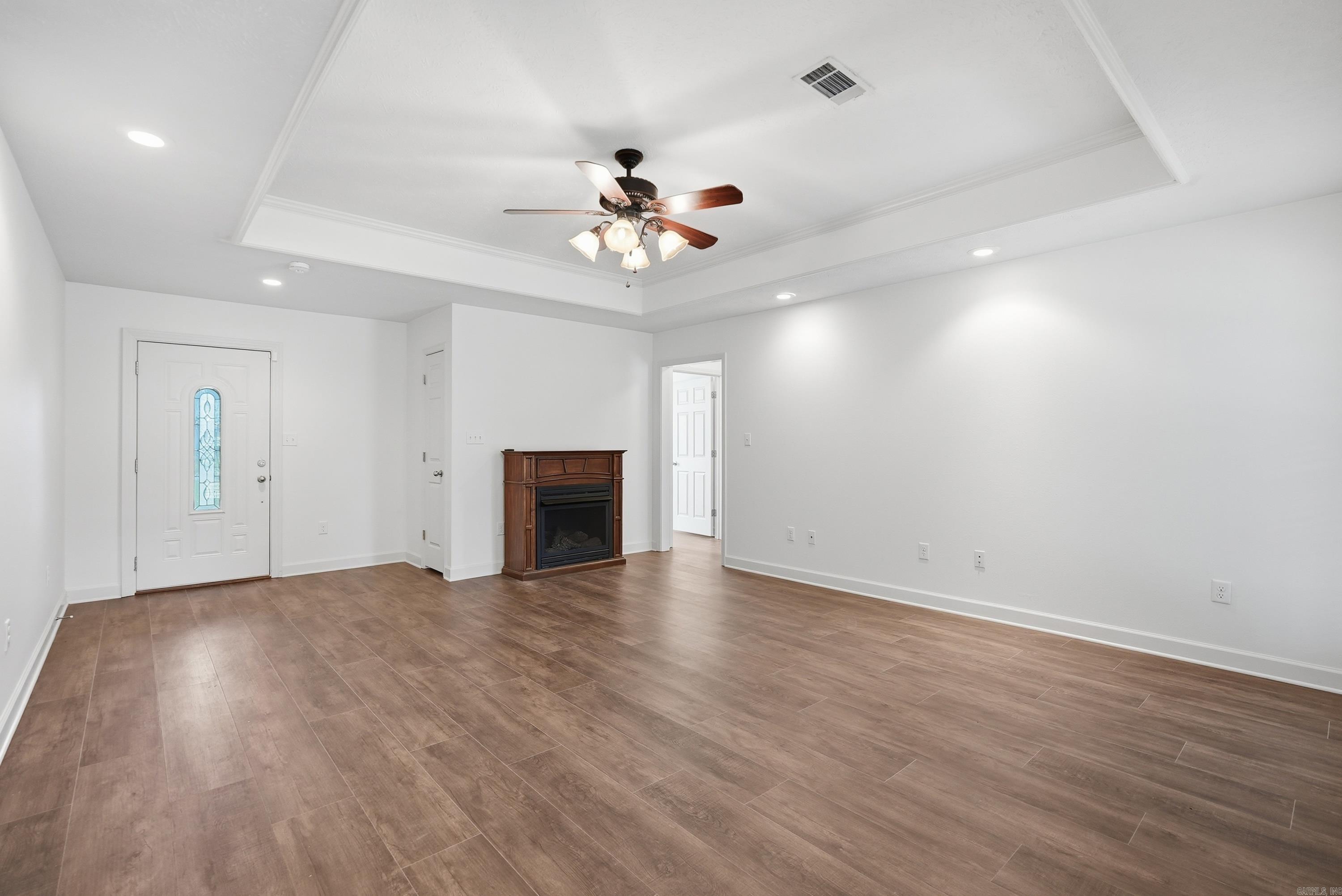 CEDAR KNOLLS & CEDAR VIEW - Residential