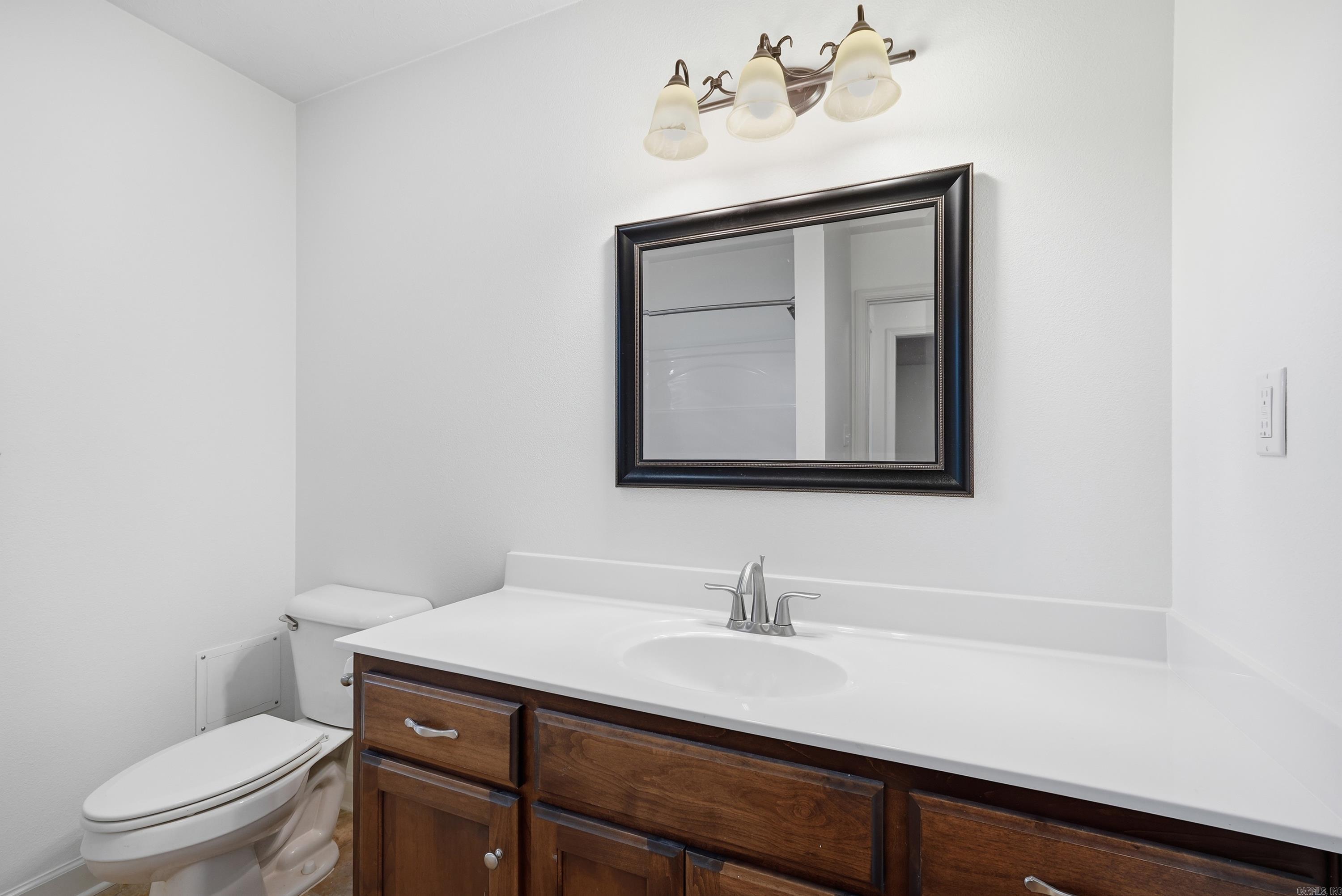 CEDAR KNOLLS & CEDAR VIEW - Residential