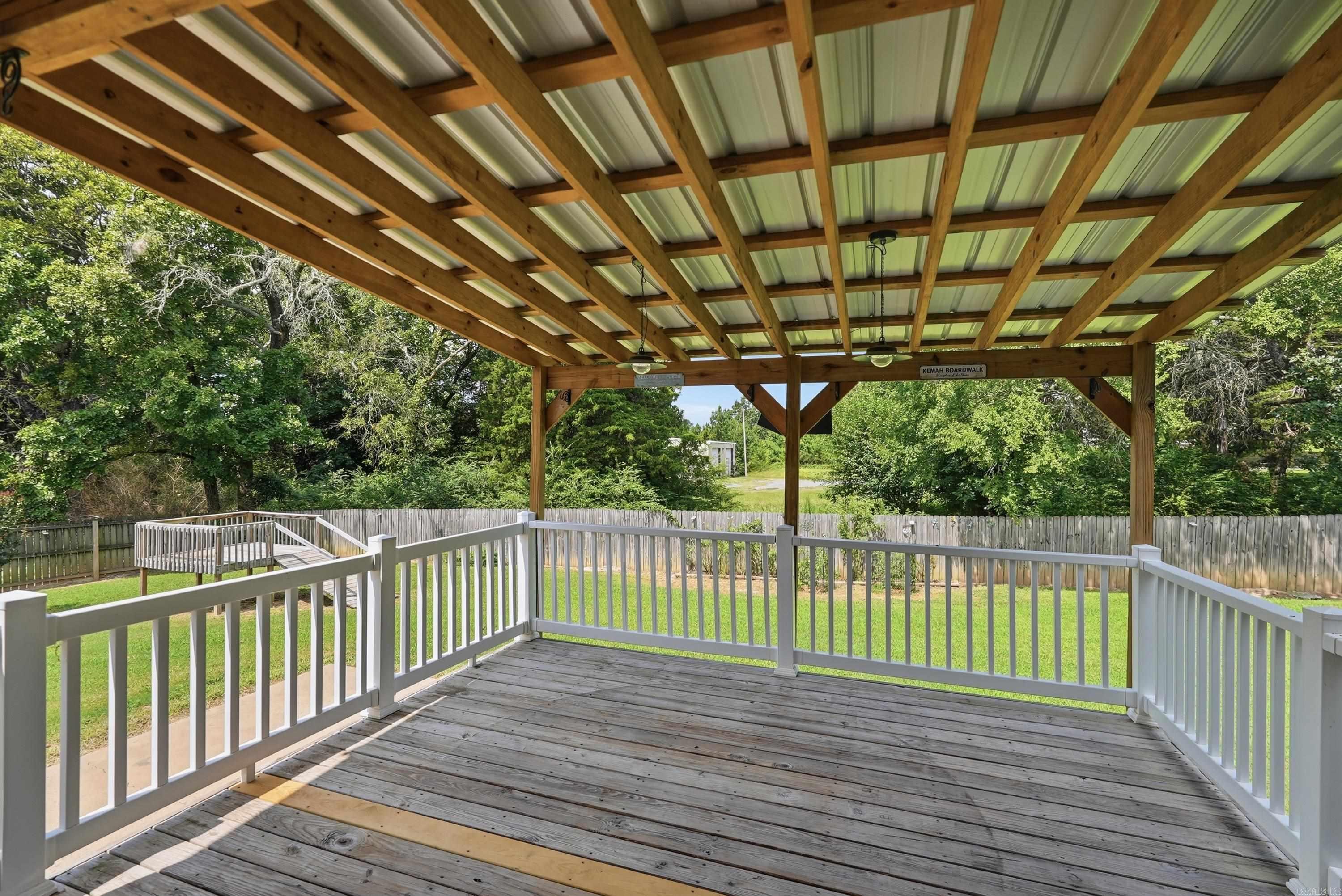 CEDAR KNOLLS & CEDAR VIEW - Residential