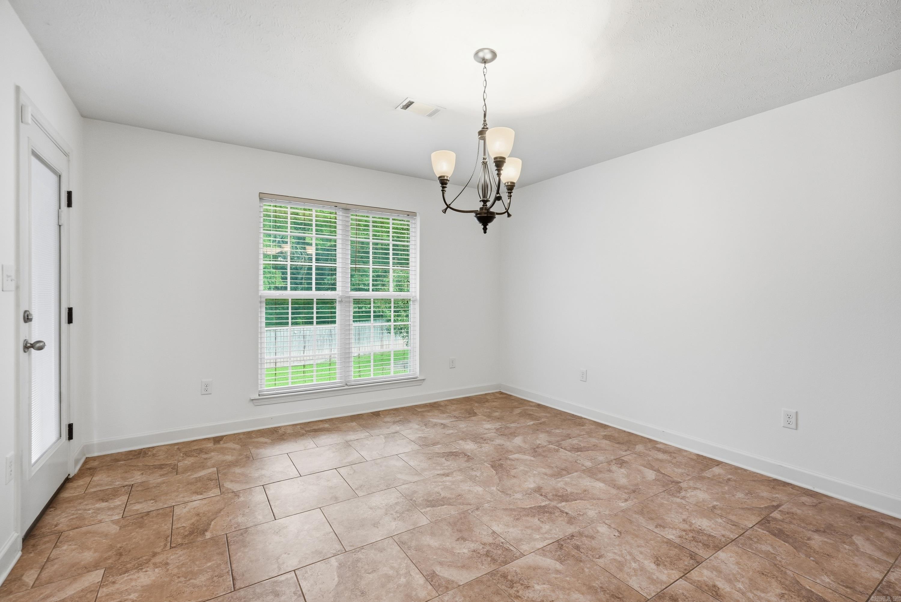 CEDAR KNOLLS & CEDAR VIEW - Residential