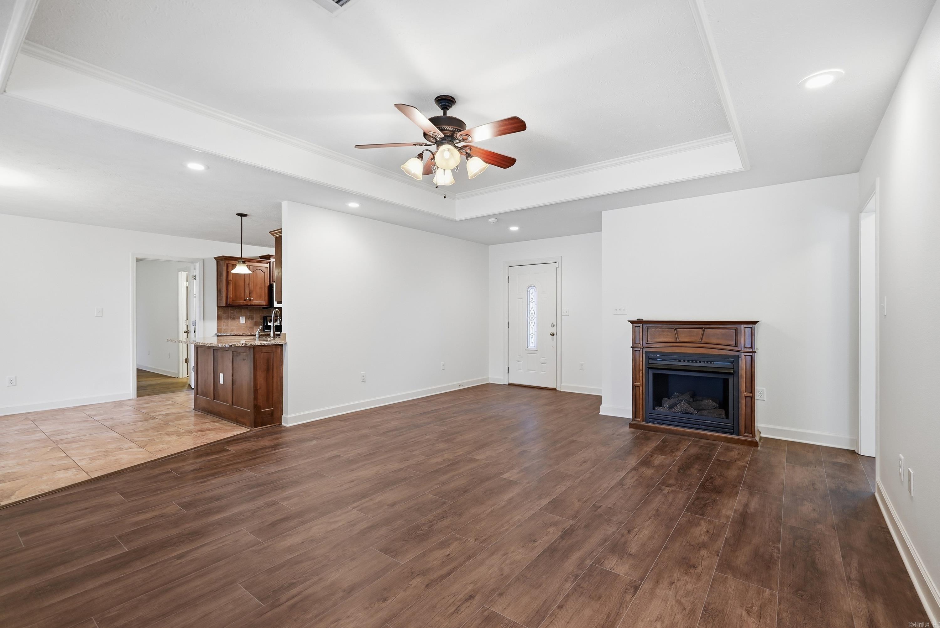 CEDAR KNOLLS & CEDAR VIEW - Residential